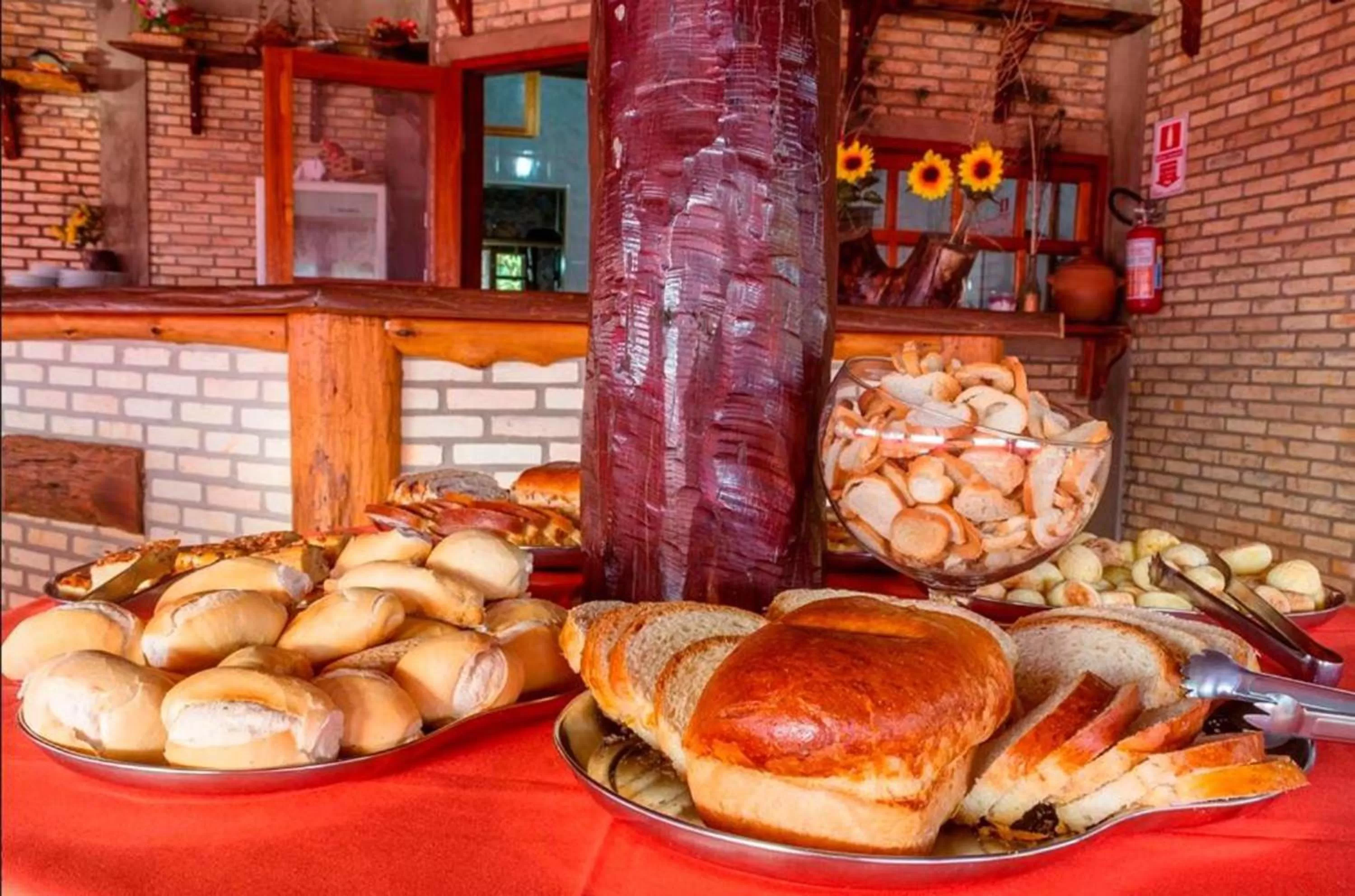 Breakfast in Pousada Di Luna