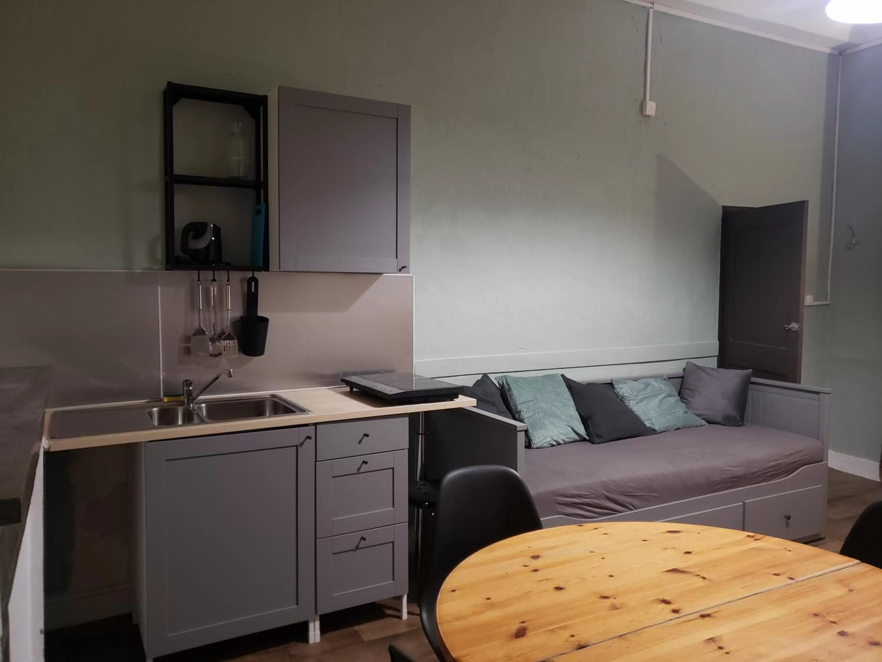 Kitchen or kitchenette in Le Moulin D'onclaire Camping et chambres d'hôtes