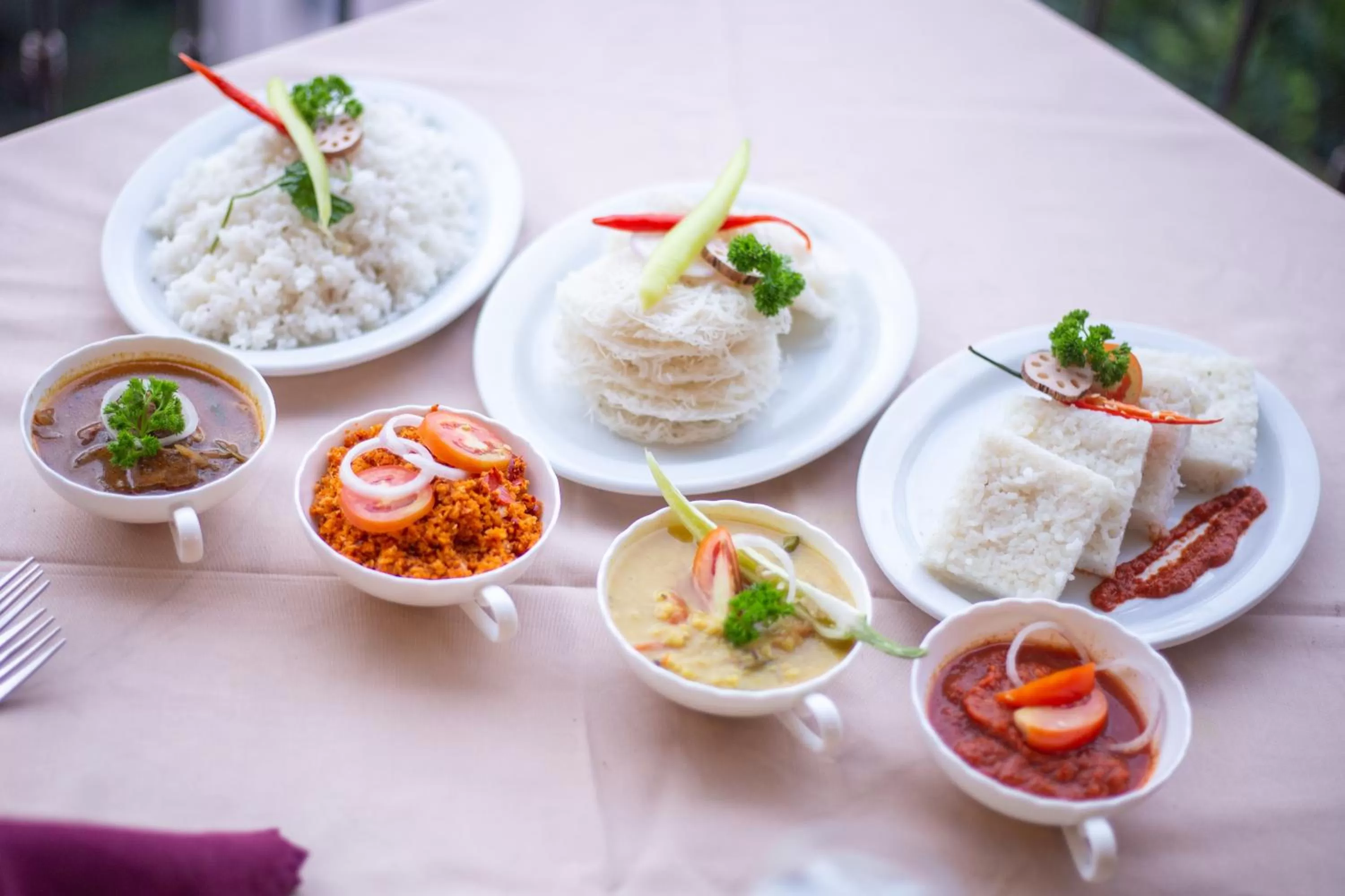 Food in Piumara Residence