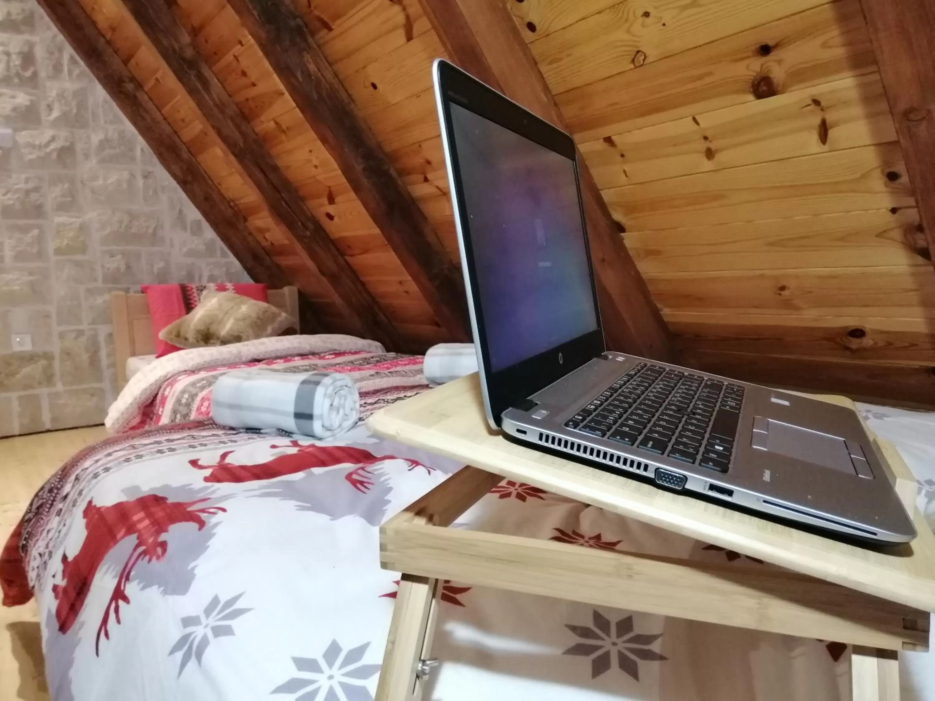 Bed in Apartmani RUNOLIST