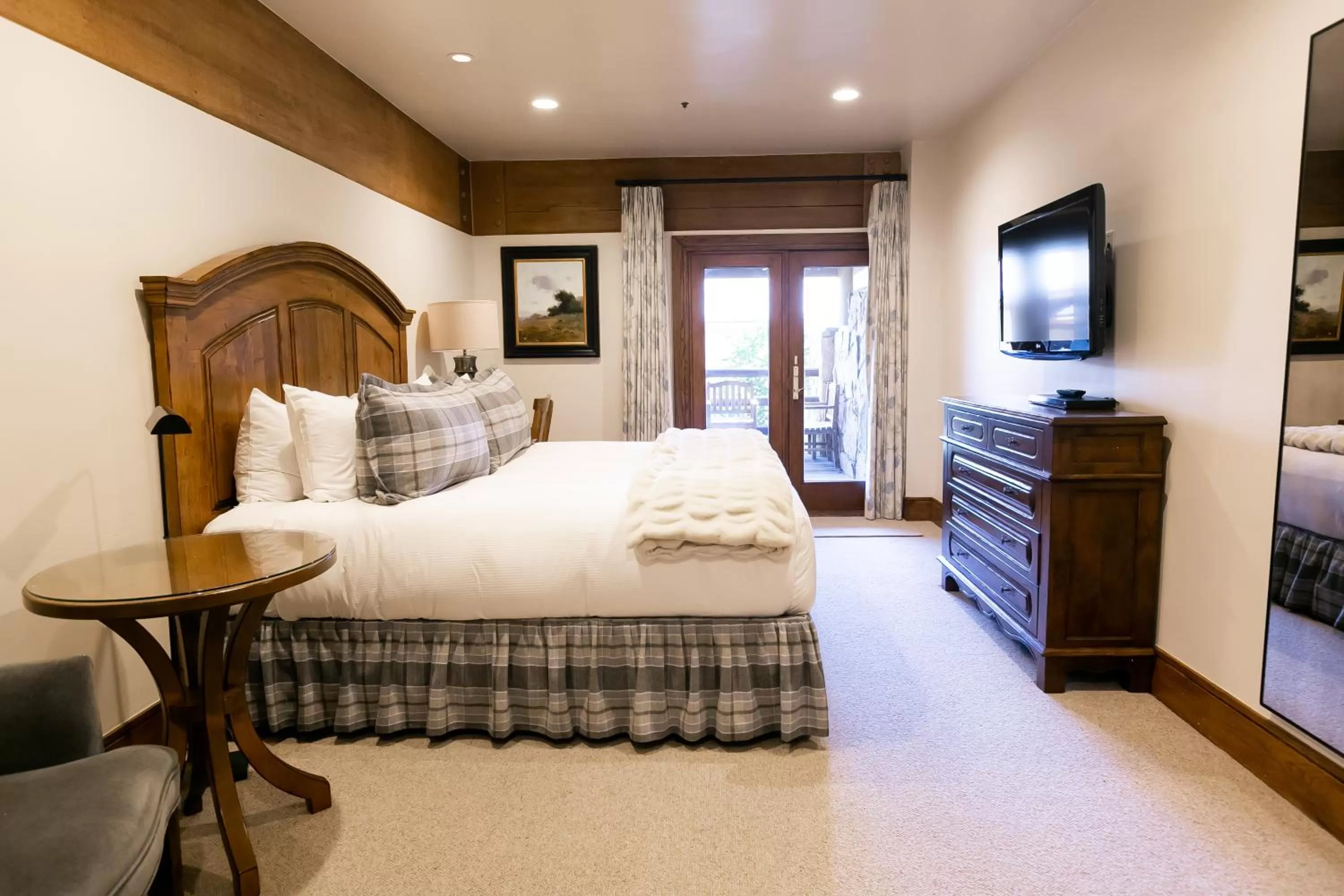 Bedroom, Bed in Stein Eriksen Lodge Deer Valley