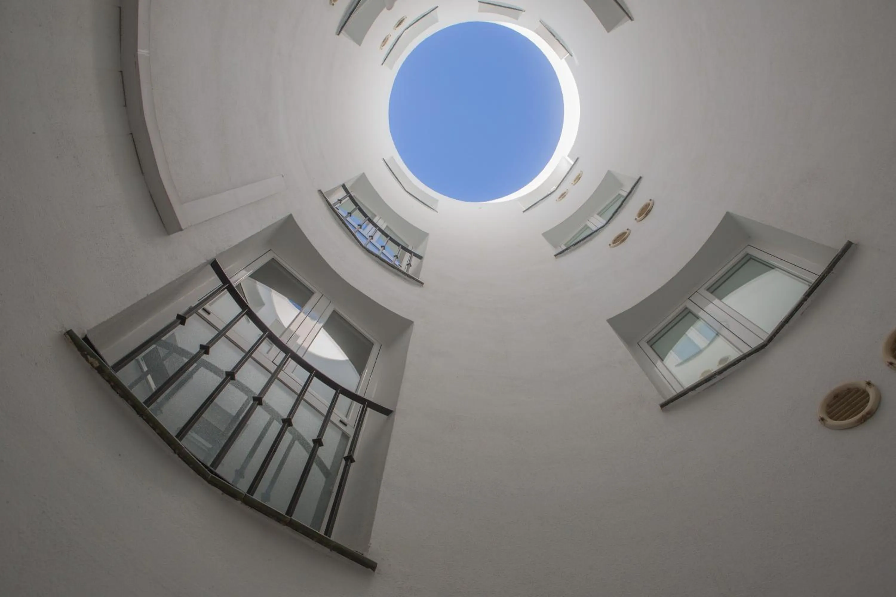 Property building in Hostal San Cayetano