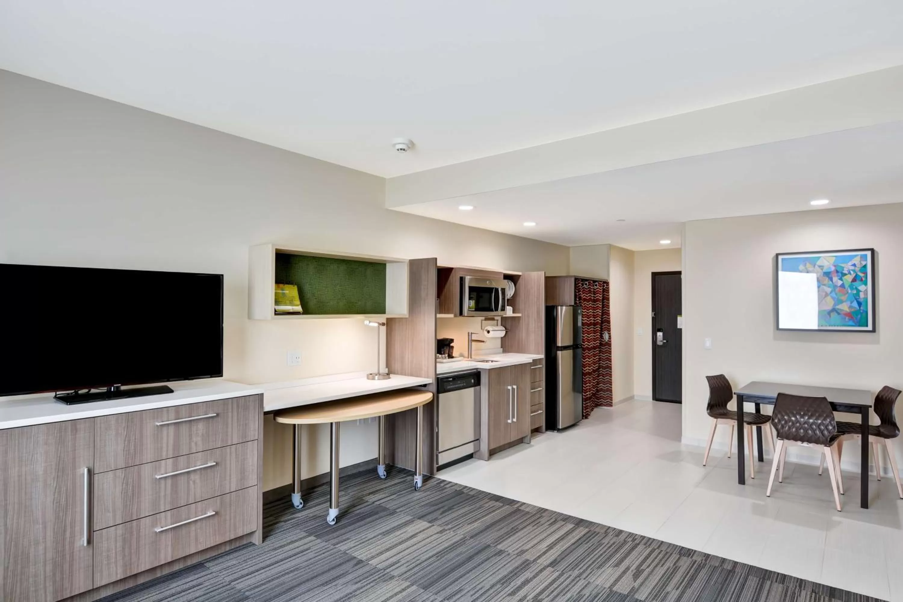 Living room in Home2 Suites by Hilton OKC Midwest City Tinker AFB