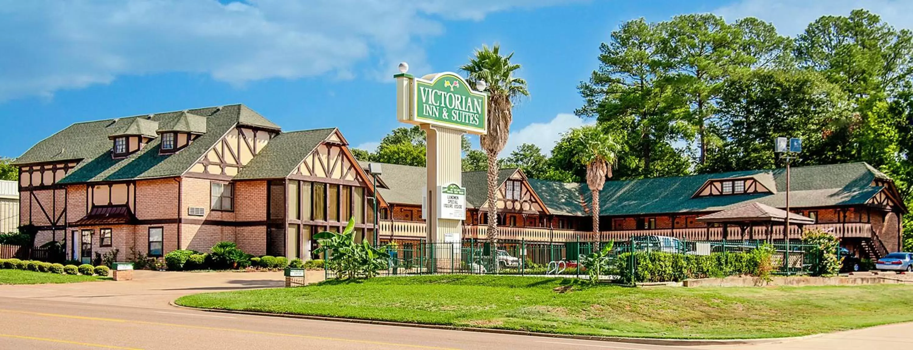 Victorian Inn & Suites Victorian Inn & Suites