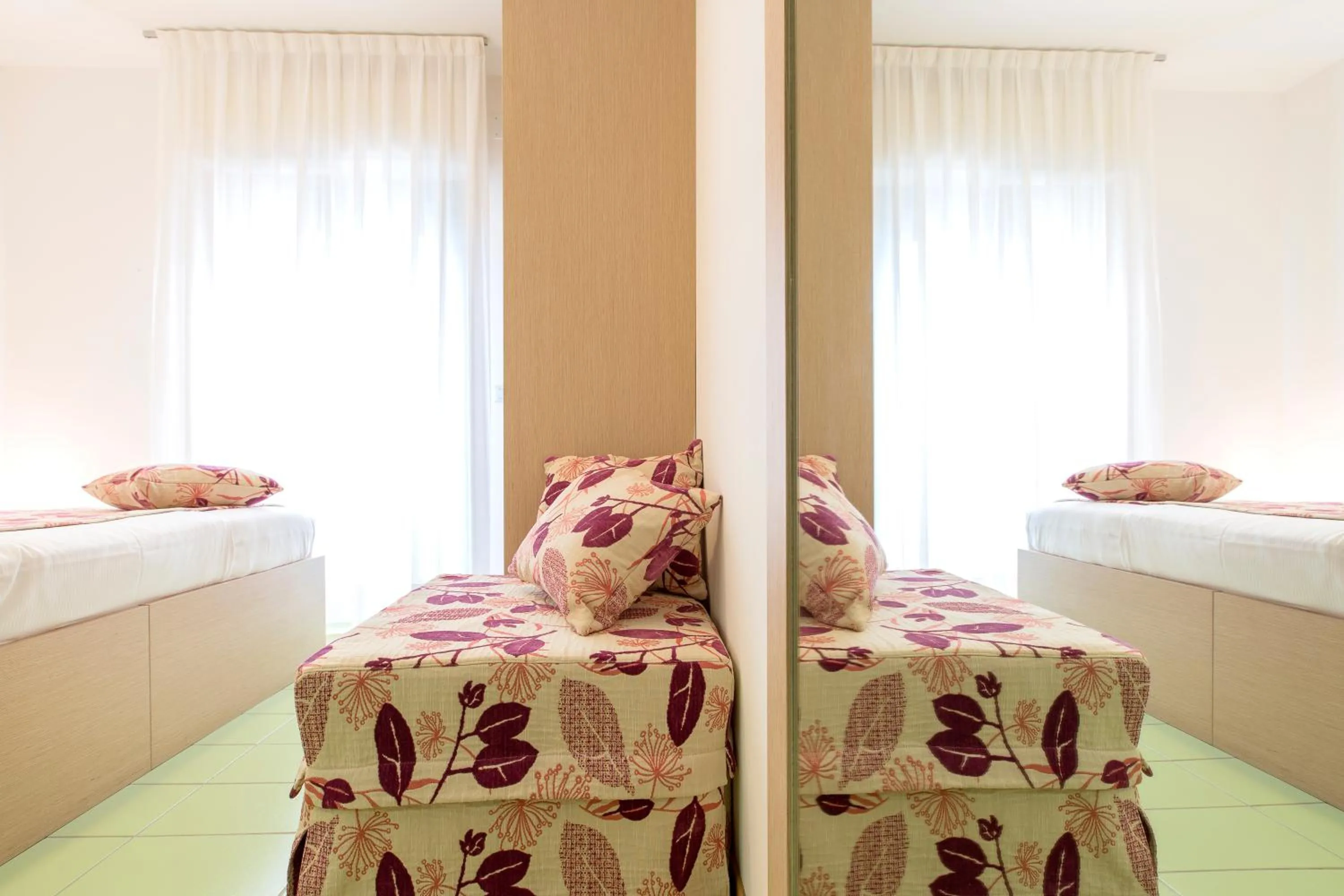 Bed in Hotel Trieste Mare