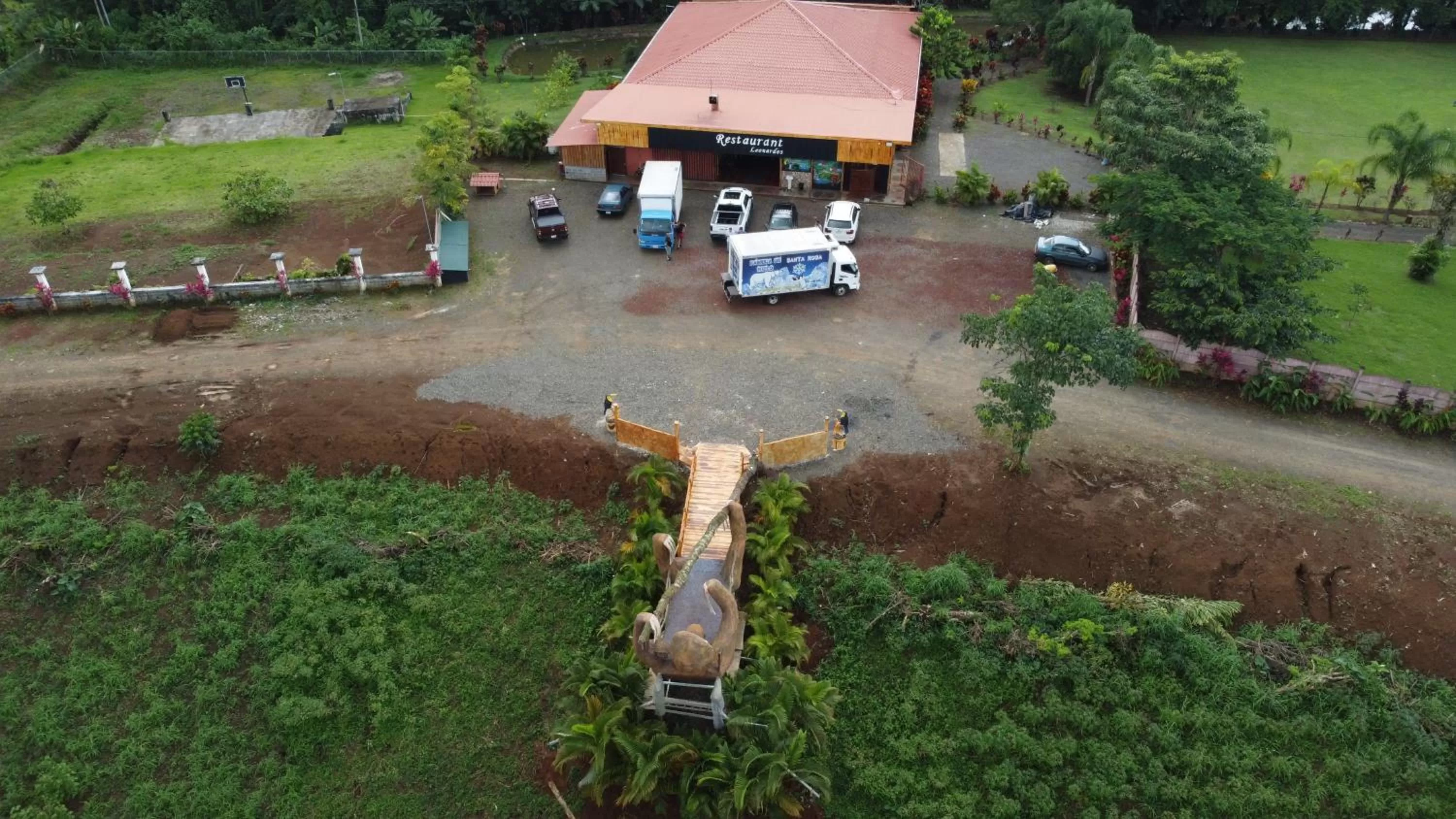 Restaurant/places to eat in Hotel Heliconias Nature Inn & Hot Springs