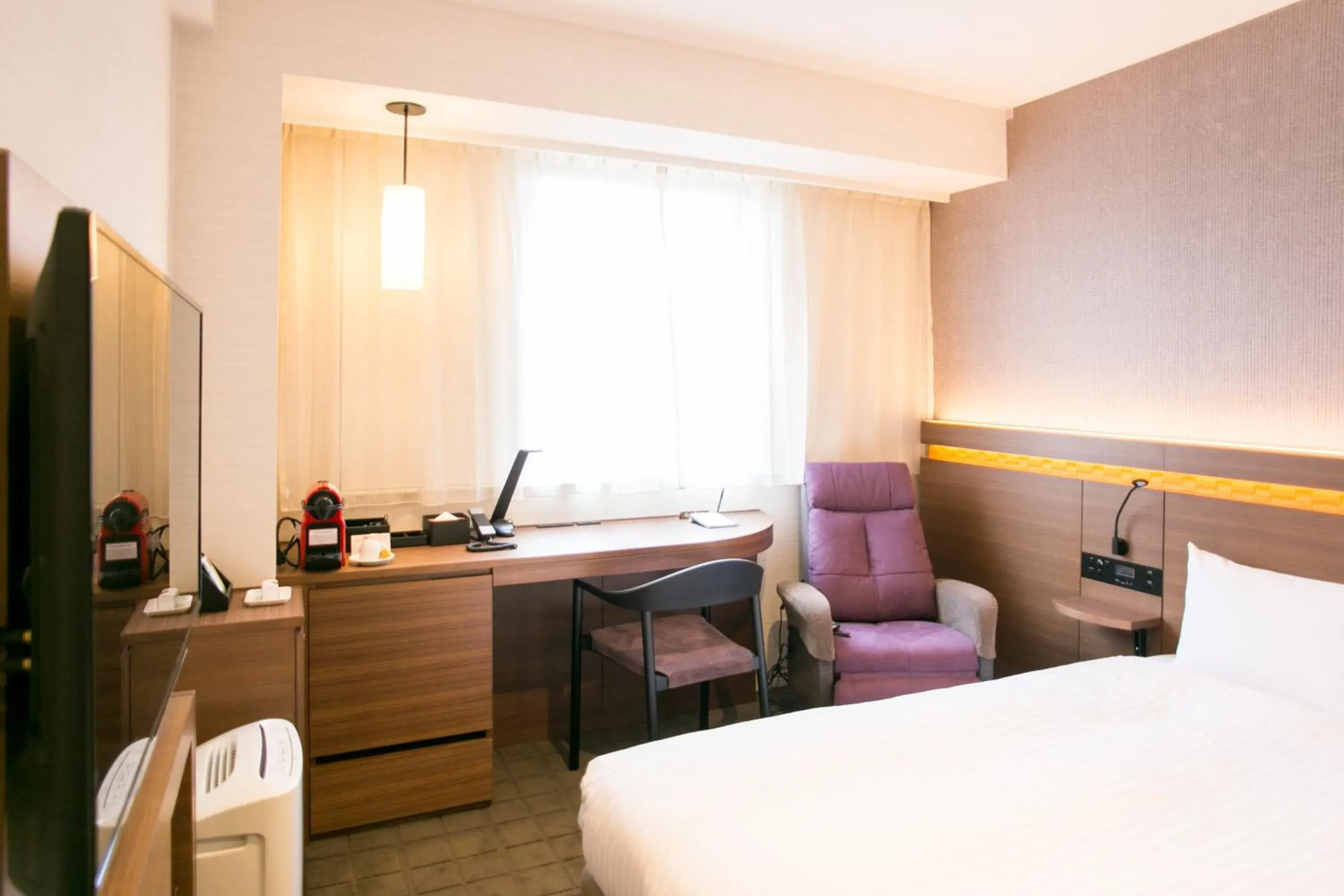 Business Single Room - Non-Smoking in Nishitetsu Hotel Croom Hakata Business Single Room - Non-Smoking in Nishitetsu Hotel Croom Hakata