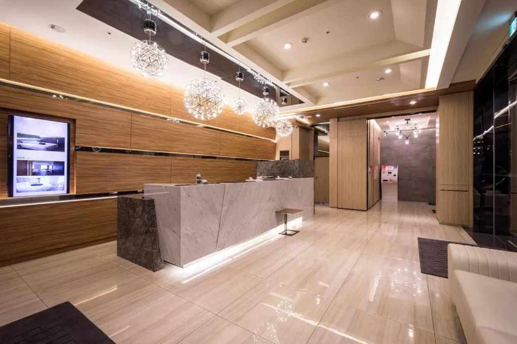 Green Hotel - Tea Way