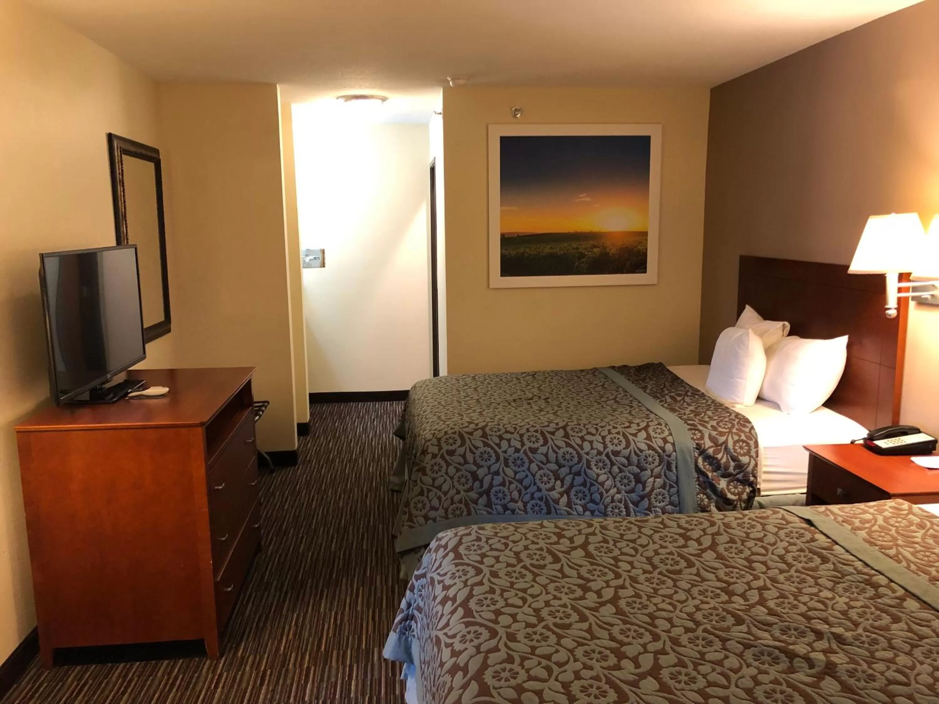 Bed in Days Inn by Wyndham Rio Rancho