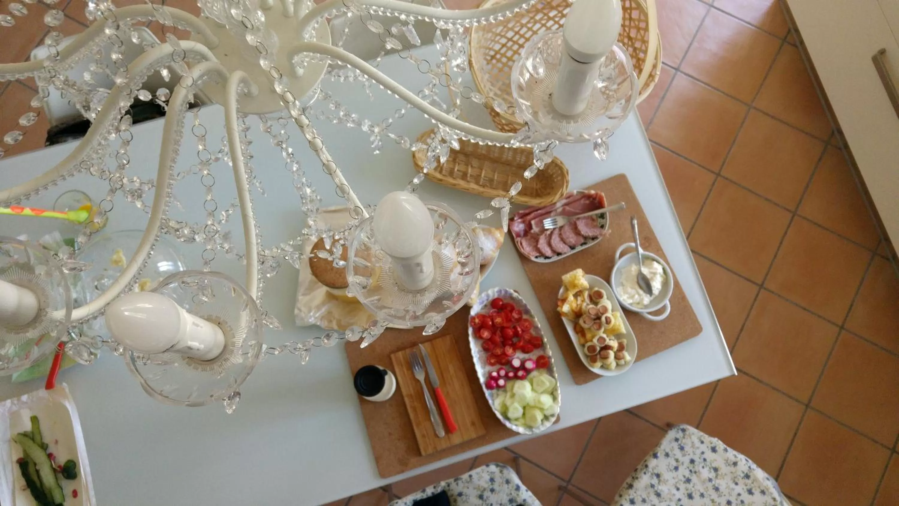 Food and drinks in Vistazzurra B&B