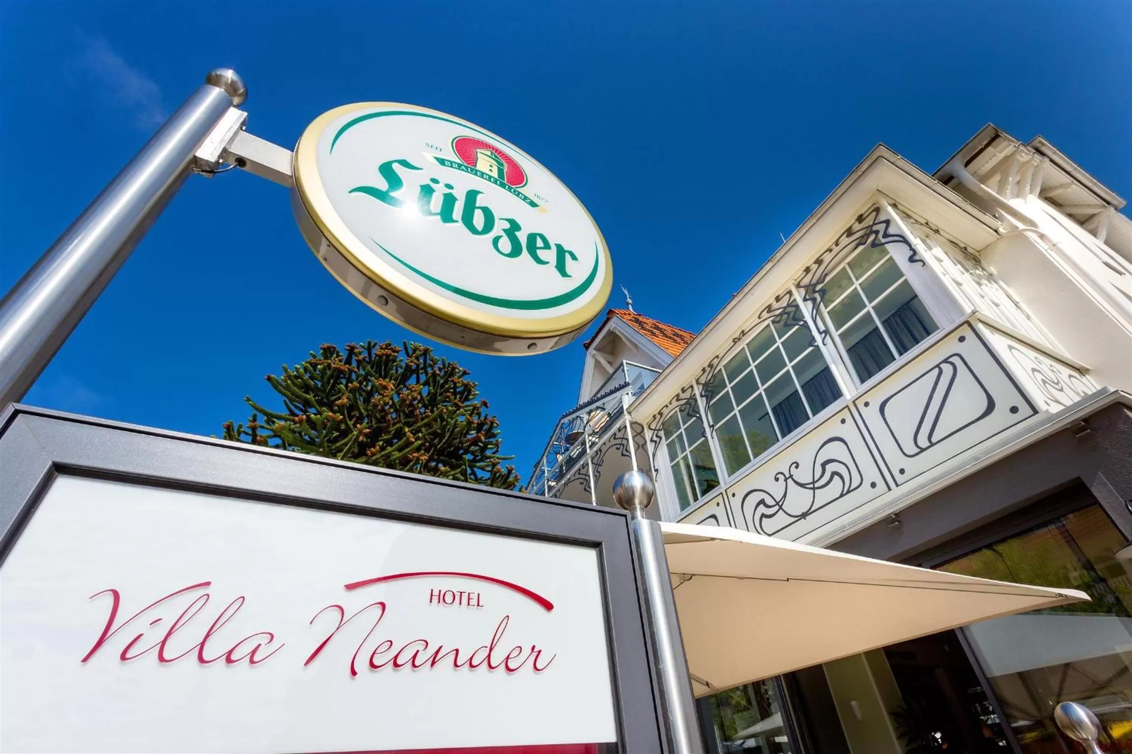 Restaurant/places to eat, Property Logo/Sign in Hotel Villa Neander