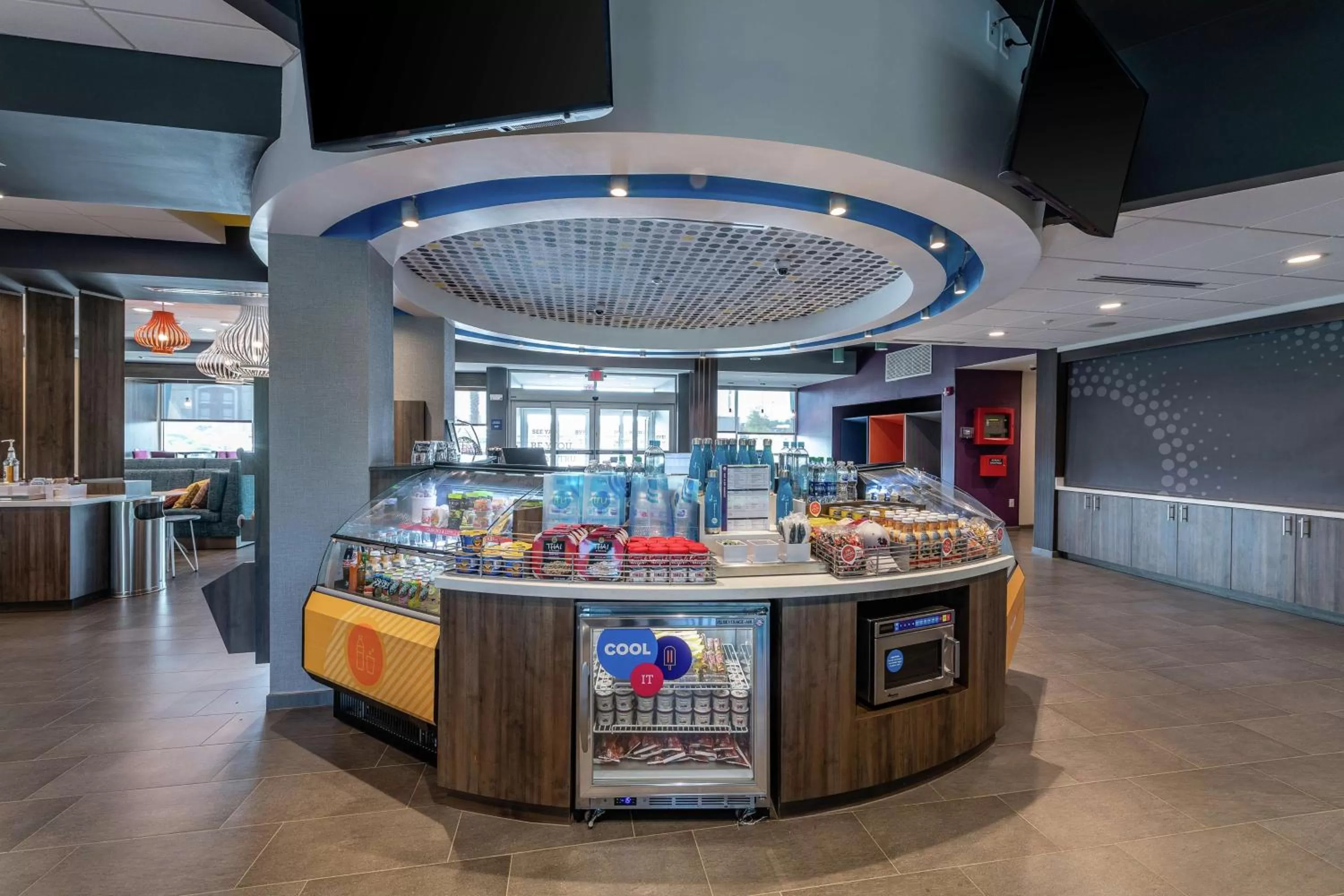 Lobby or reception in Tru By Hilton Orangeburg