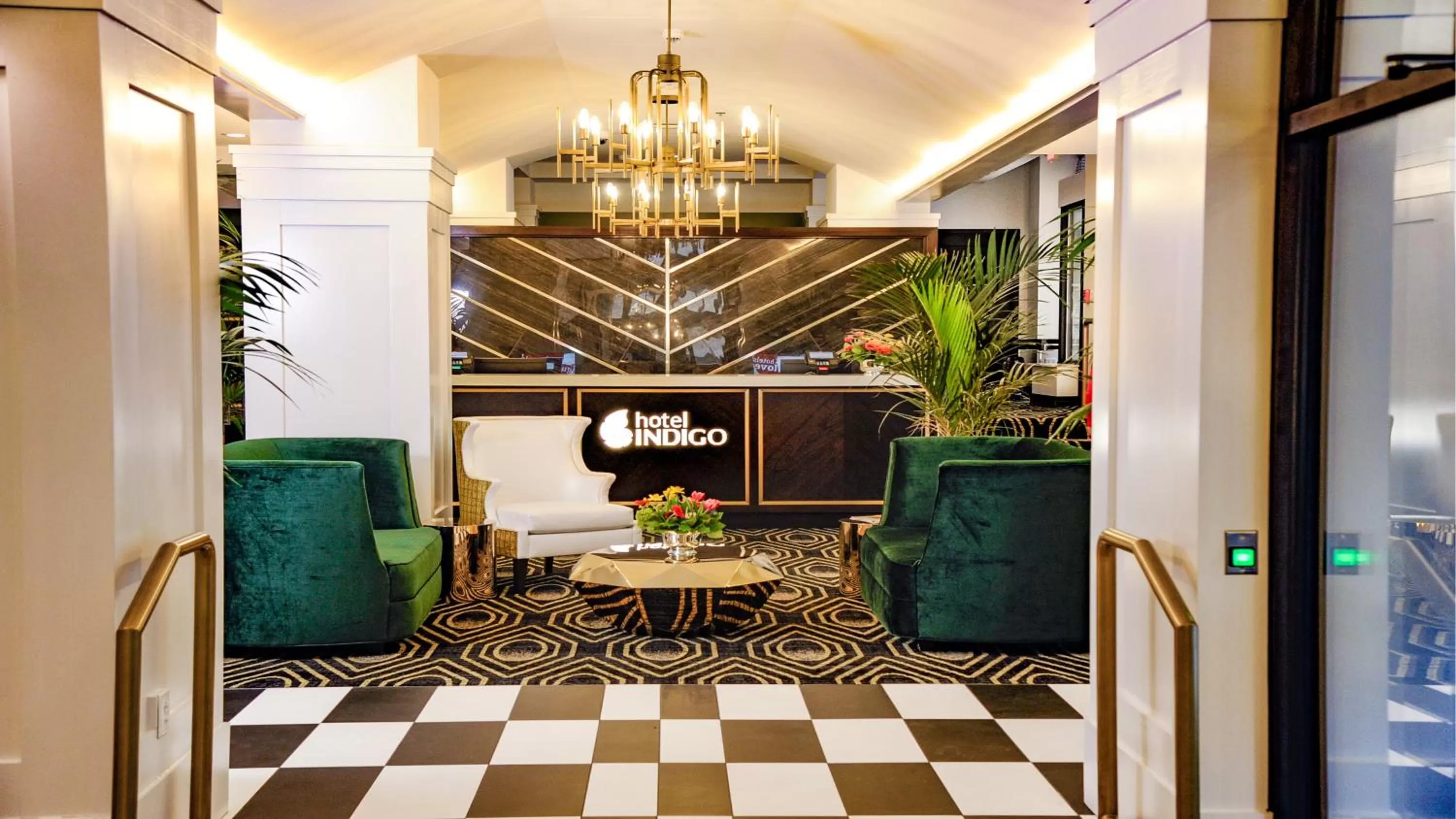 Hotel Indigo - Kansas City Downtown by IHG