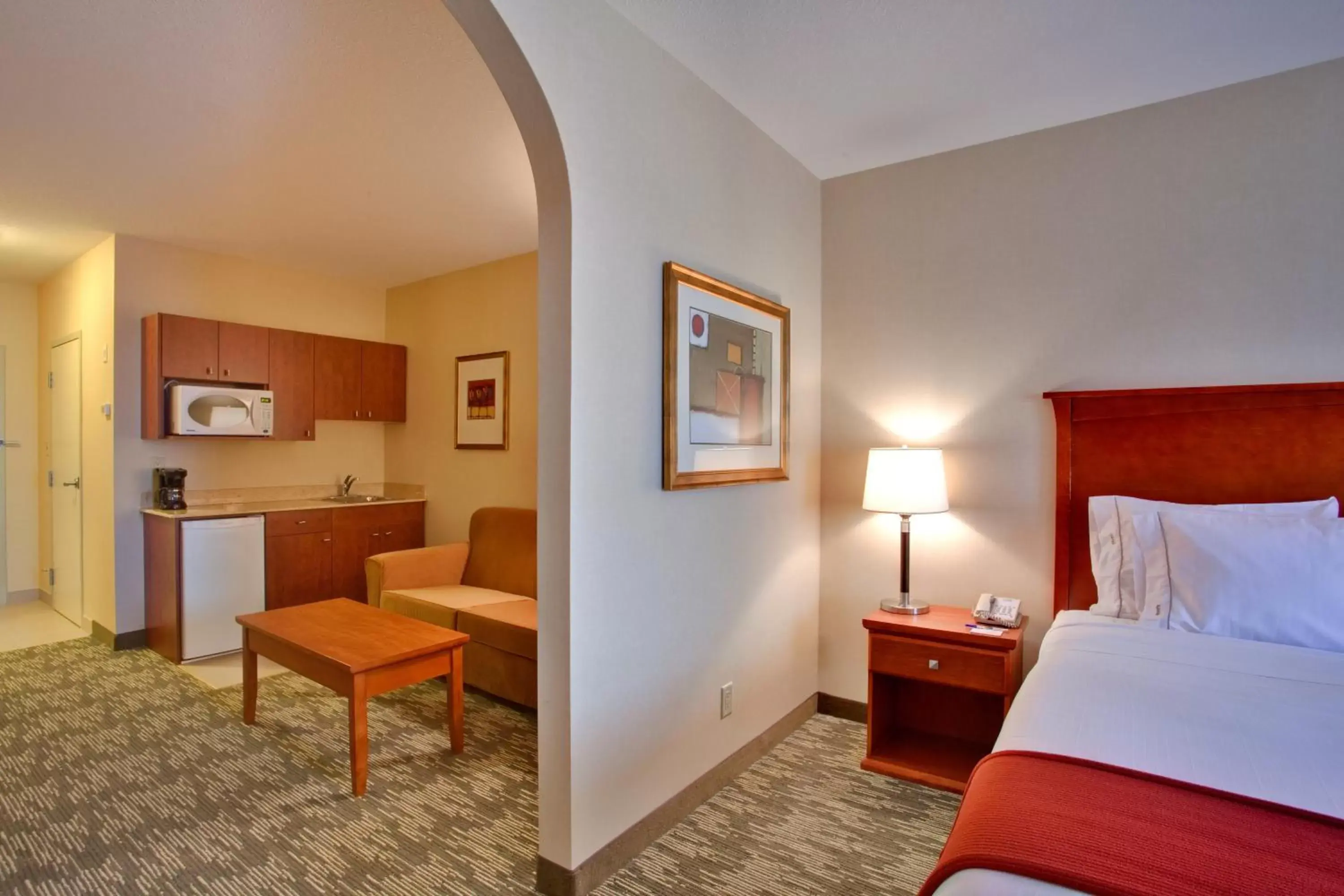Holiday Inn Express Hotel & Suites-Edmonton South by IHG Holiday Inn Express Hotel & Suites-Edmonton South by IHG