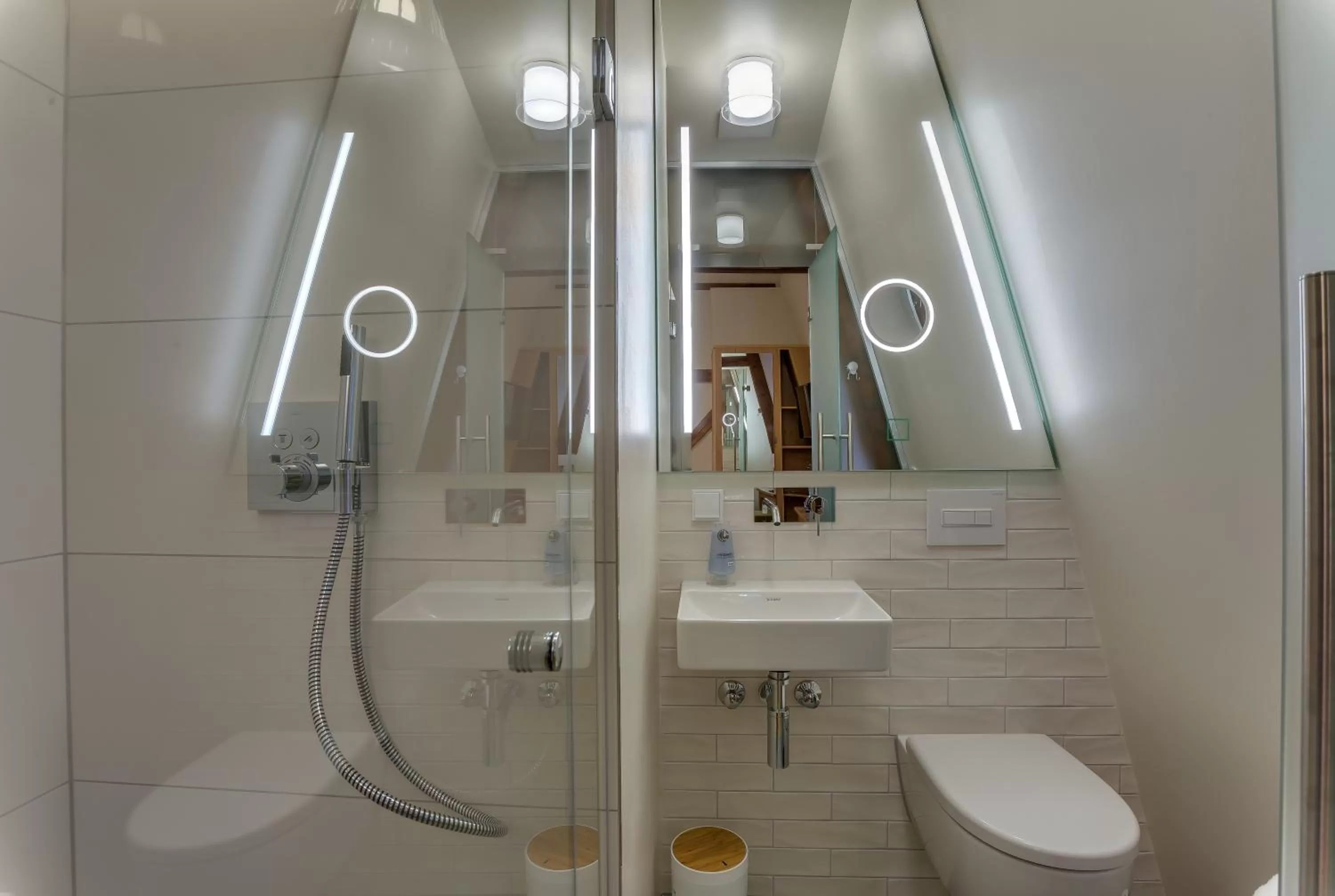 Shower in Boutique Hotel grüner Zweig