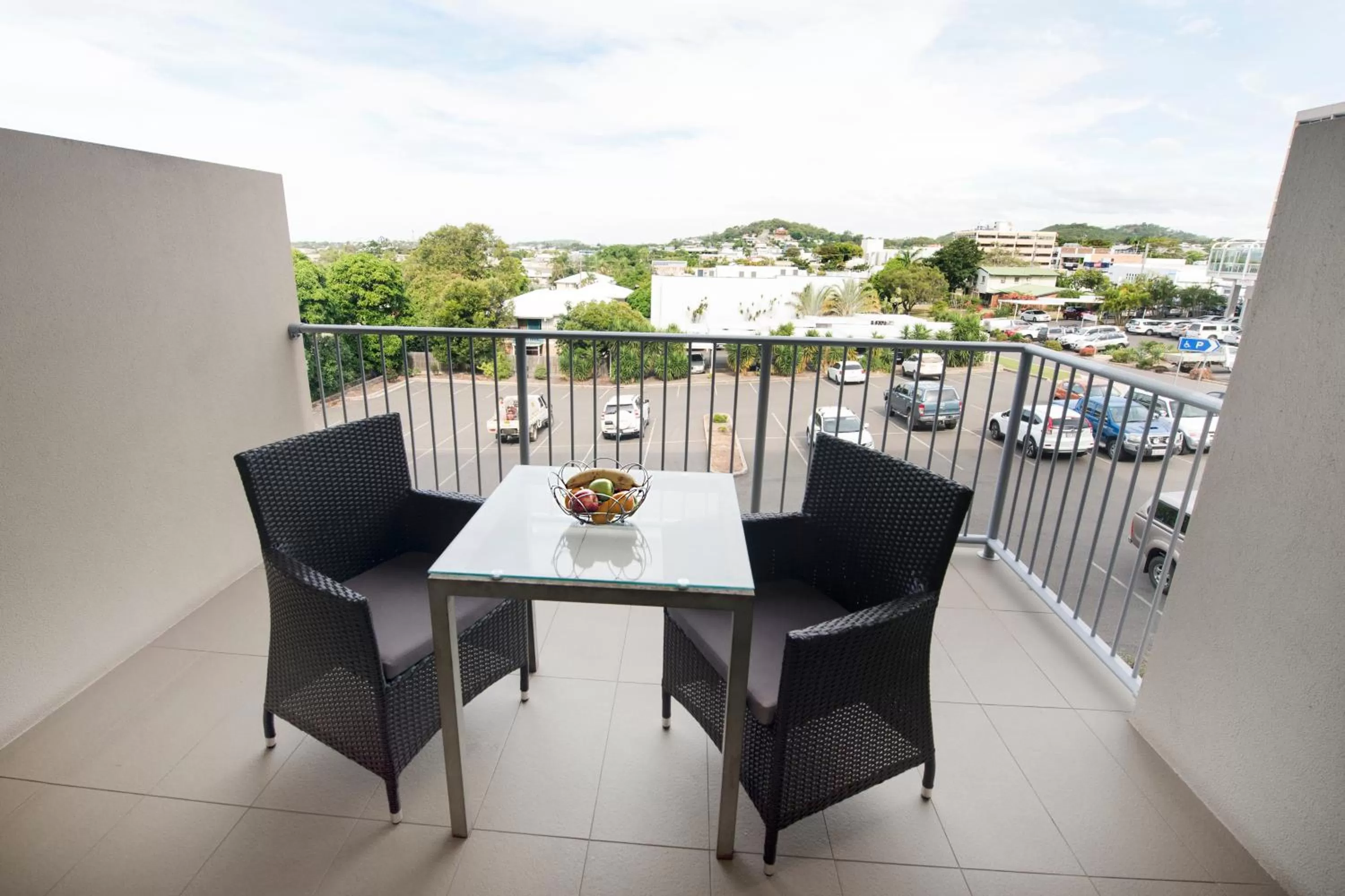Balcony/Terrace in Gladstone City Central Apartment Hotel Official