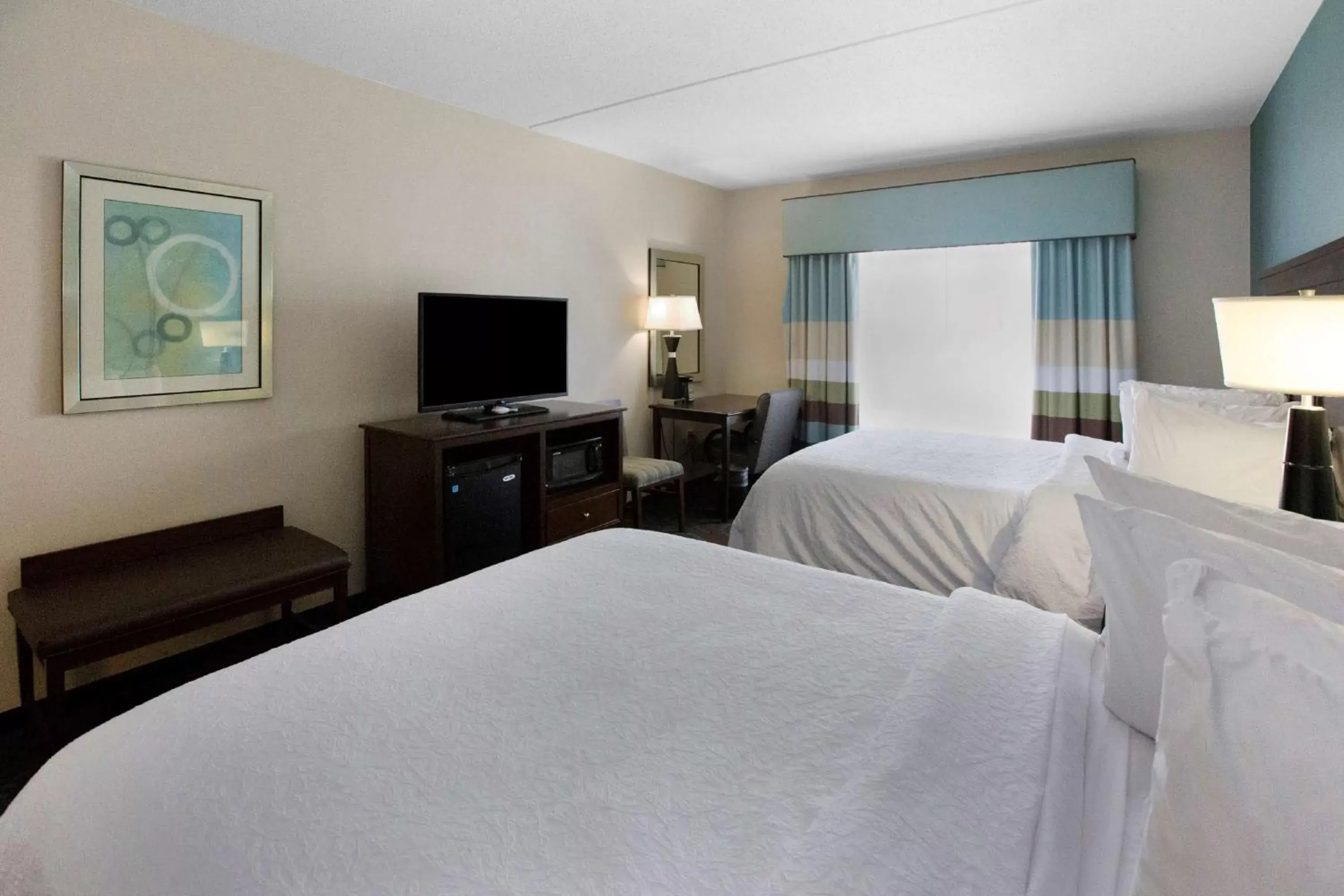 Queen Room with Two Queen Beds - Hearing Access/Non-Smoking in Hampton Inn Bridgeville Queen Room with Two Queen Beds - Hearing Access/Non-Smoking in Hampton Inn Bridgeville