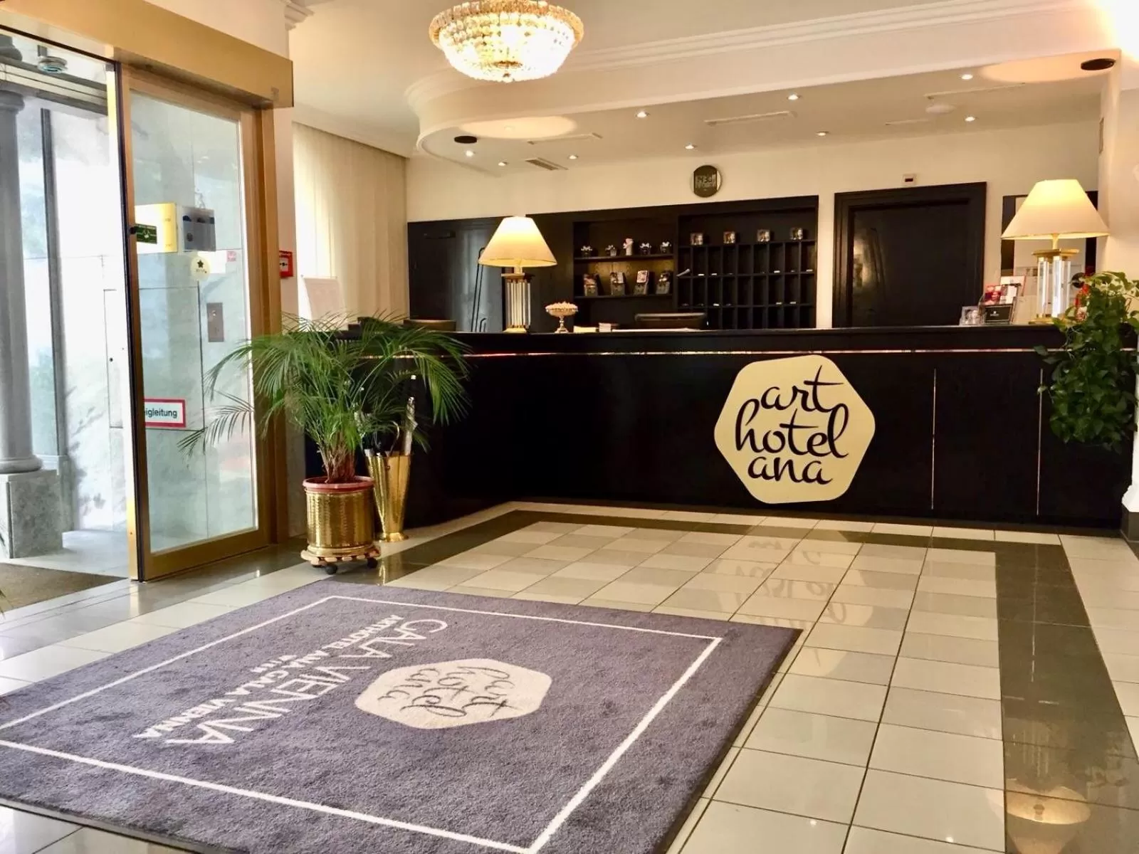 Lobby or reception in Arthotel ANA Gala