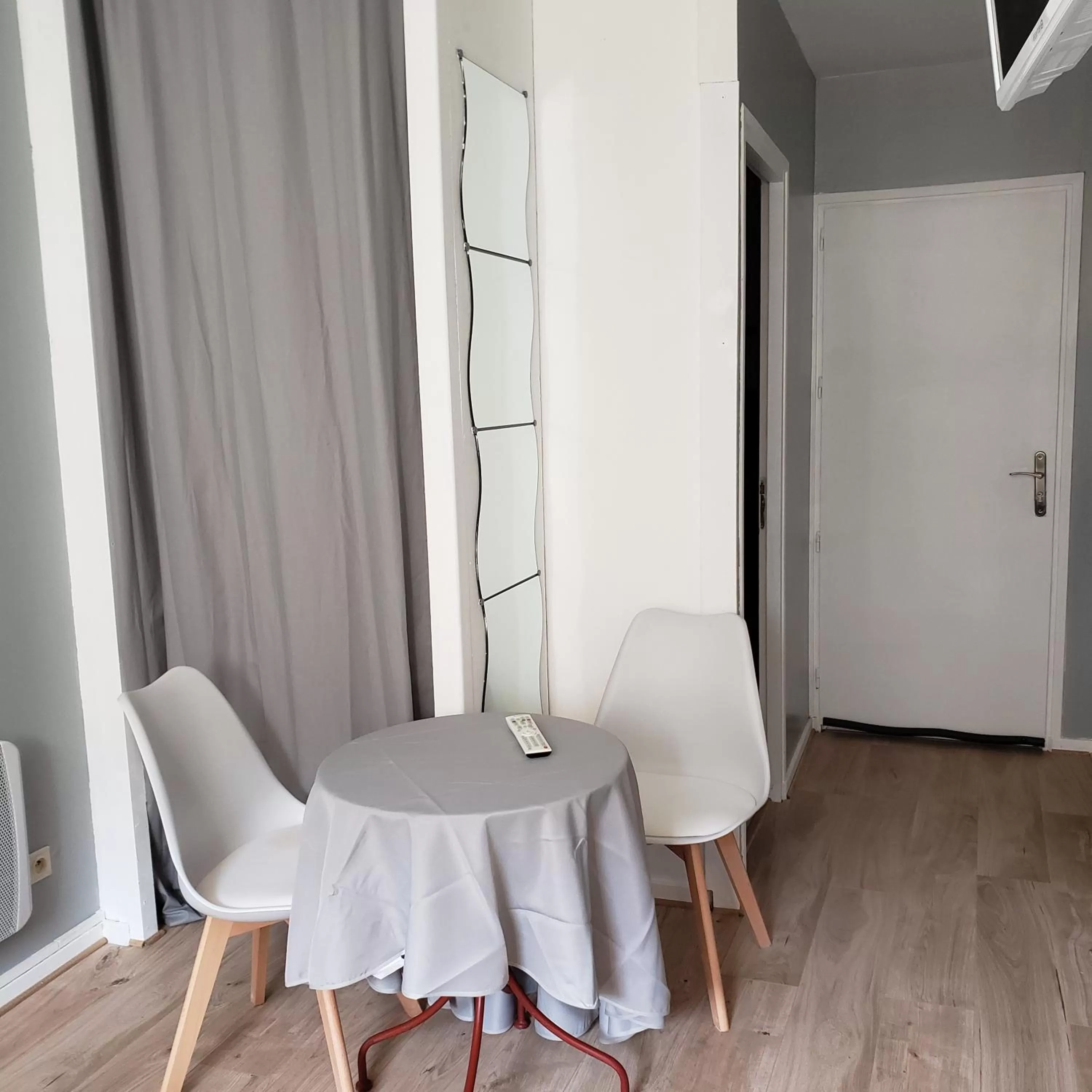 Dining area in Le Moulin D'onclaire Camping et chambres d'hôtes