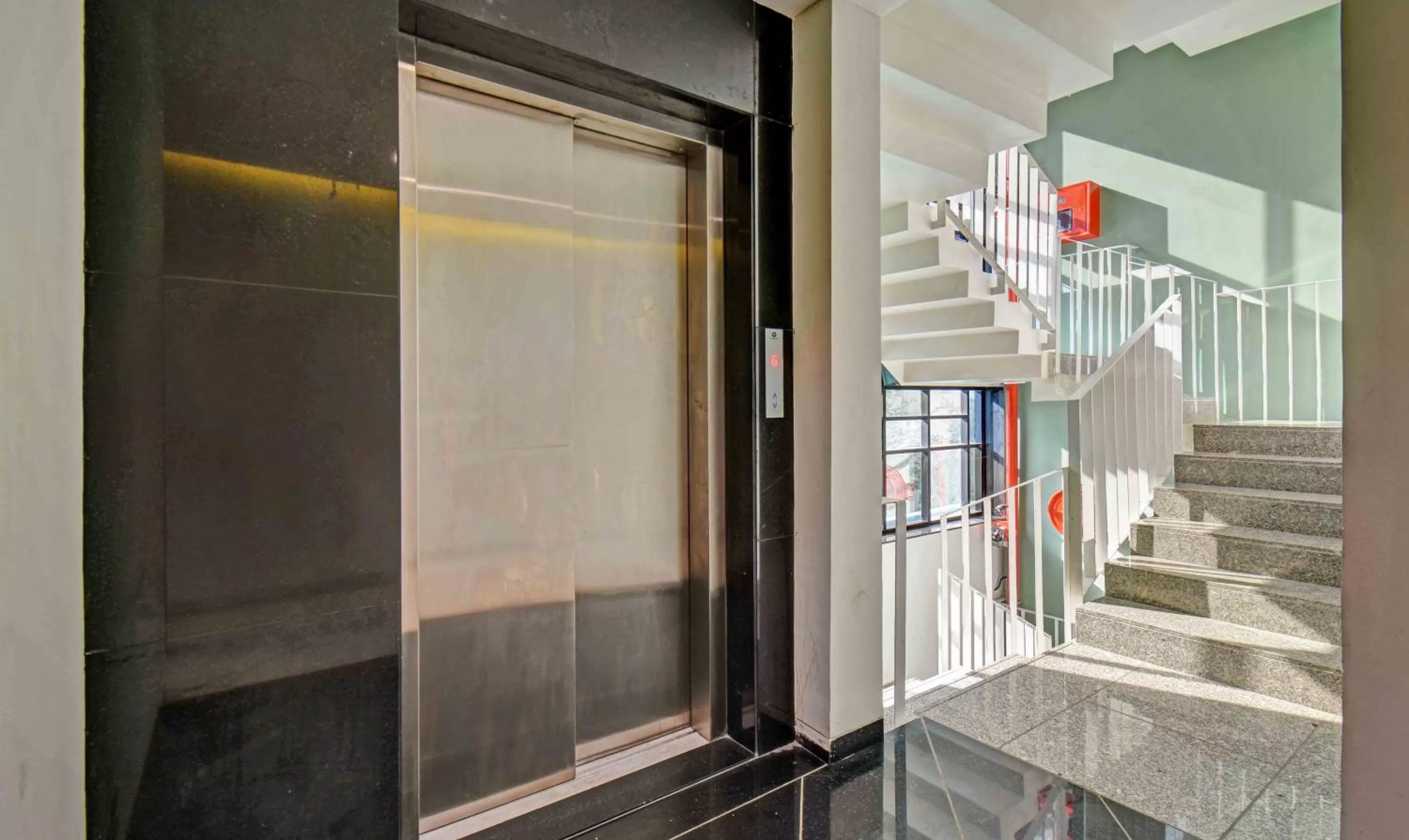 elevator in Treebo Aroma Executive