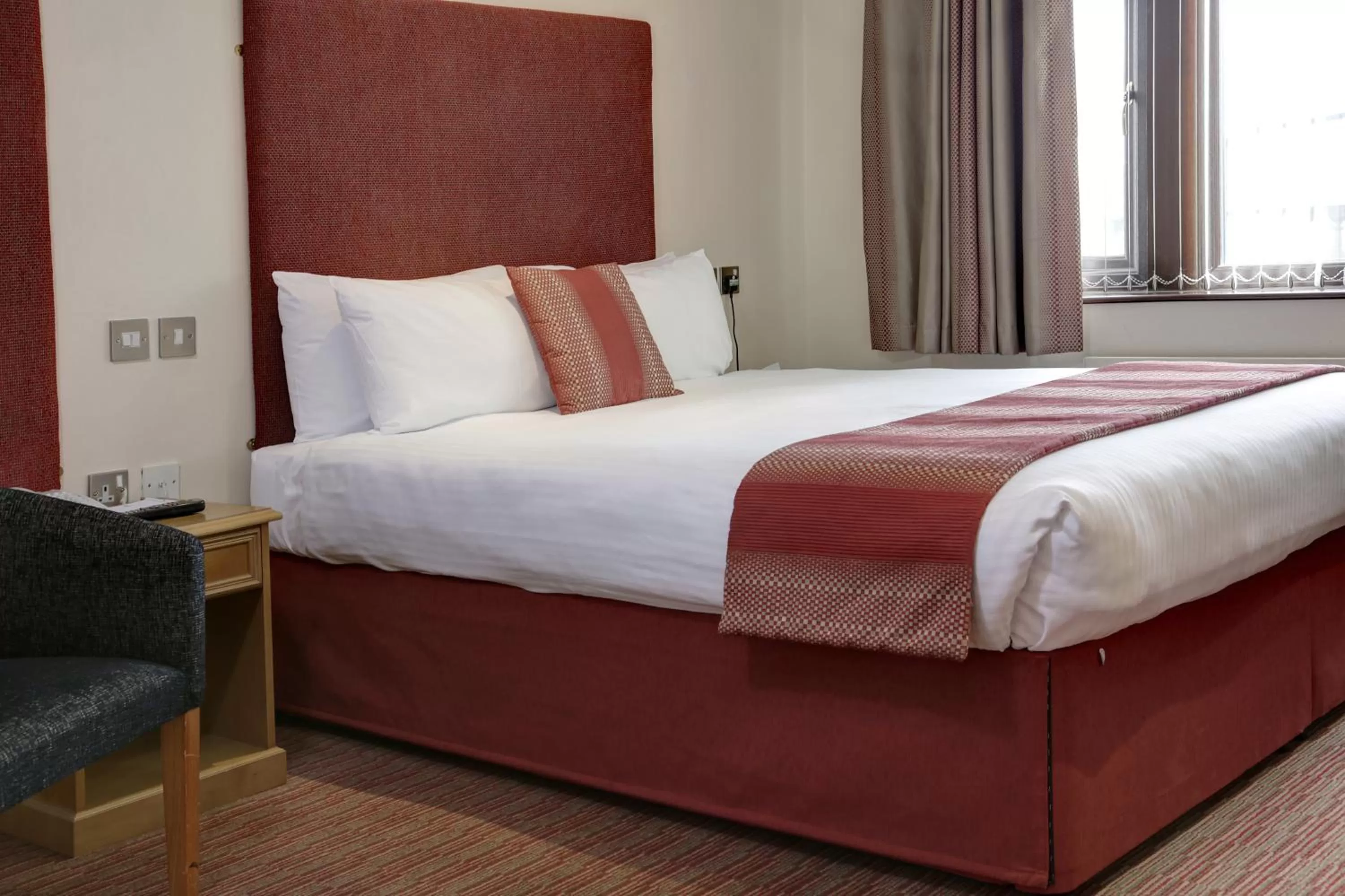 Bed in Best Western Bradford Guide Post Hotel