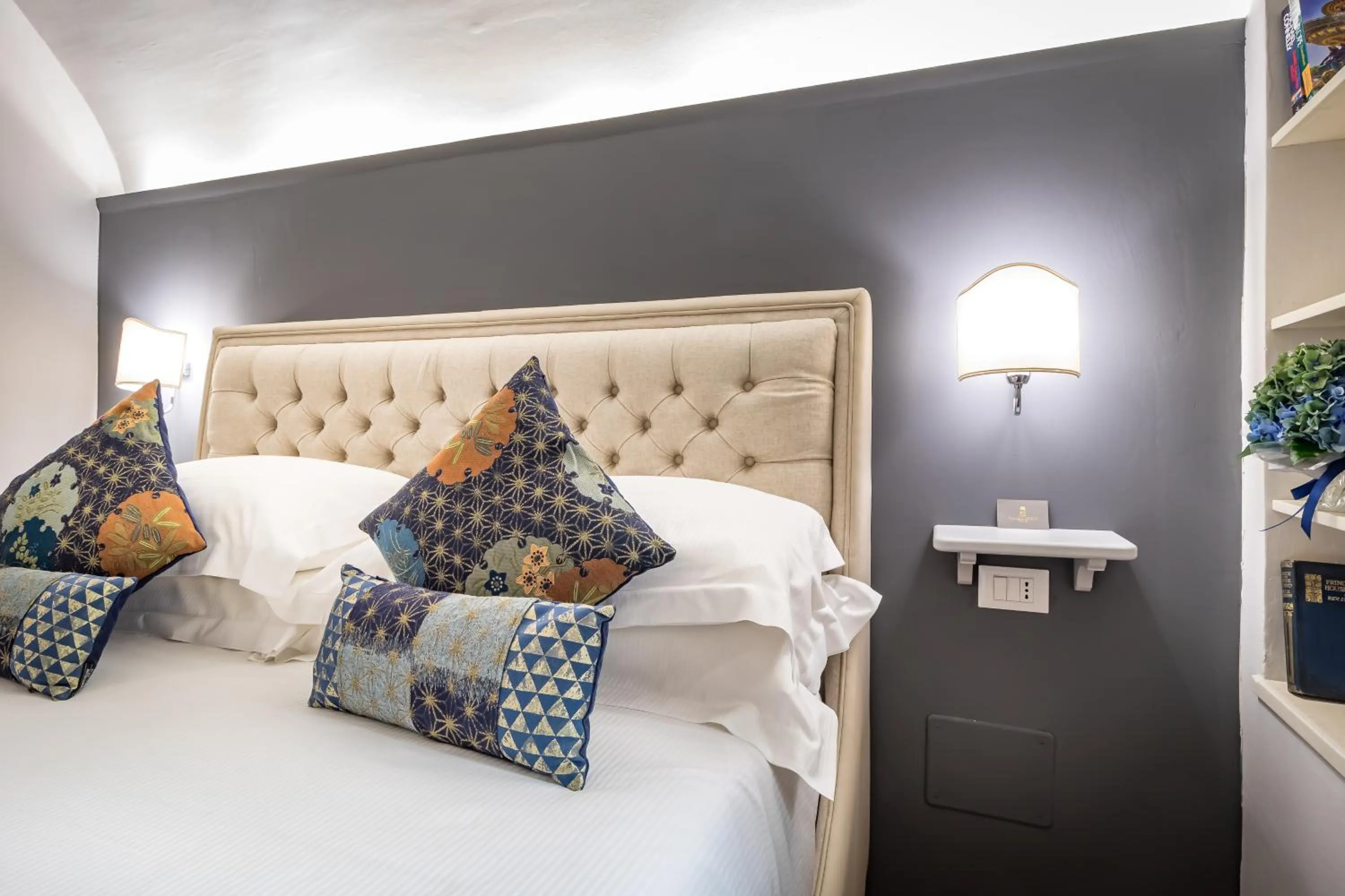 Bed in Palazzo Ridolfi - Residenza d'Epoca