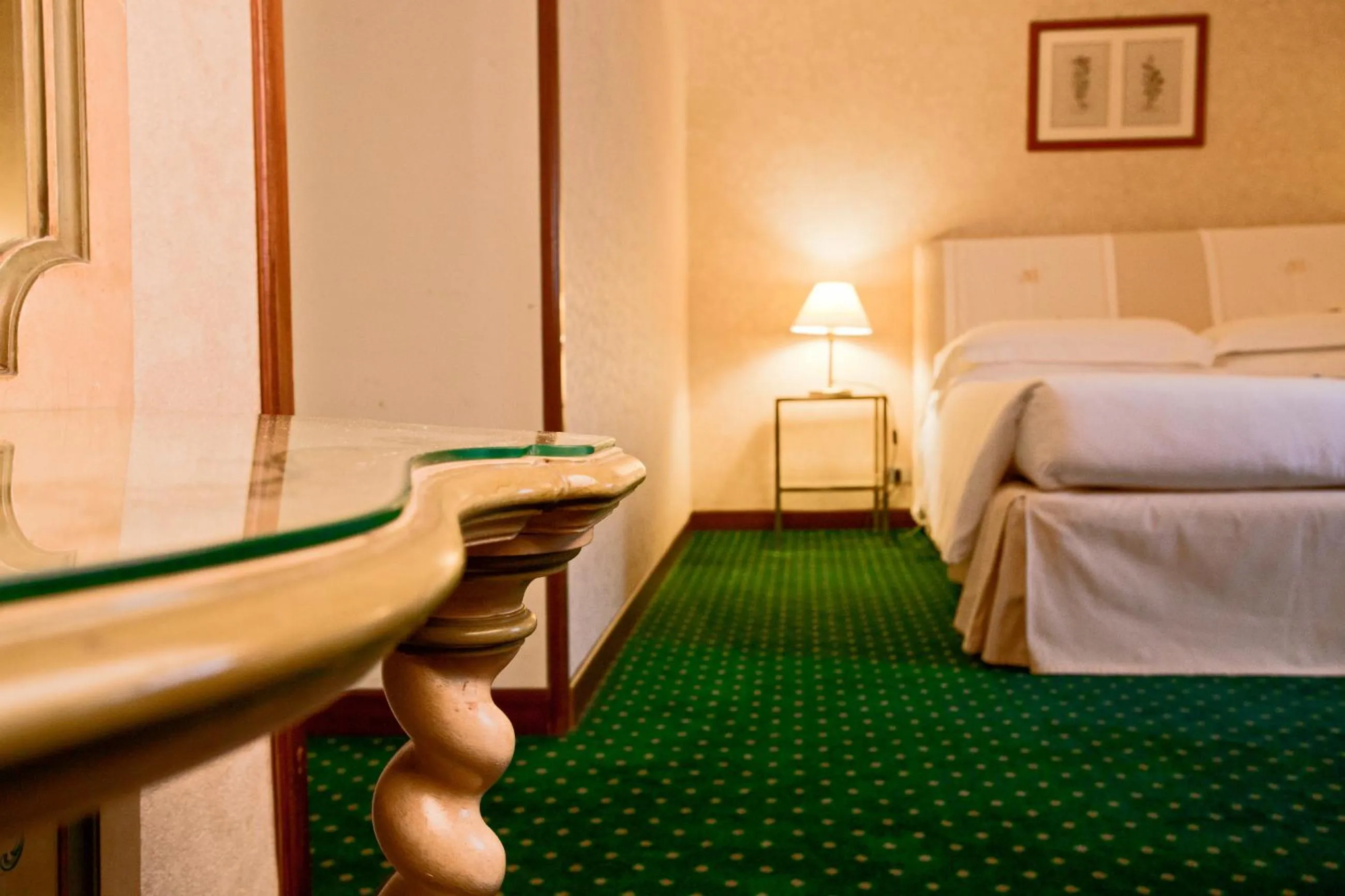 Bedroom, Bed in Aldrovandi Residence City Suites