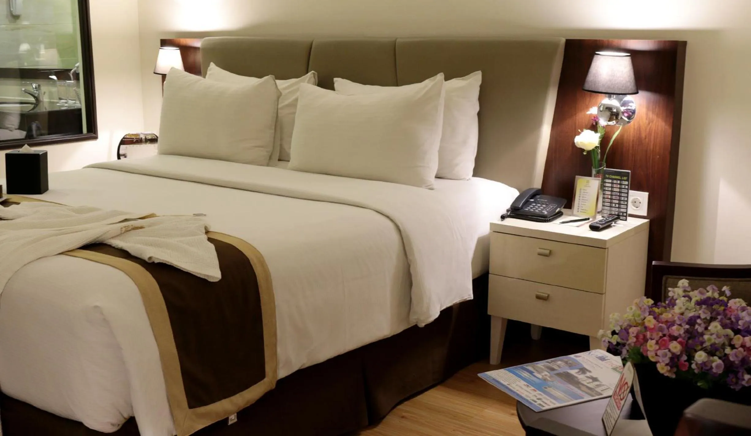 Bedroom, Bed in Java Palace Hotel