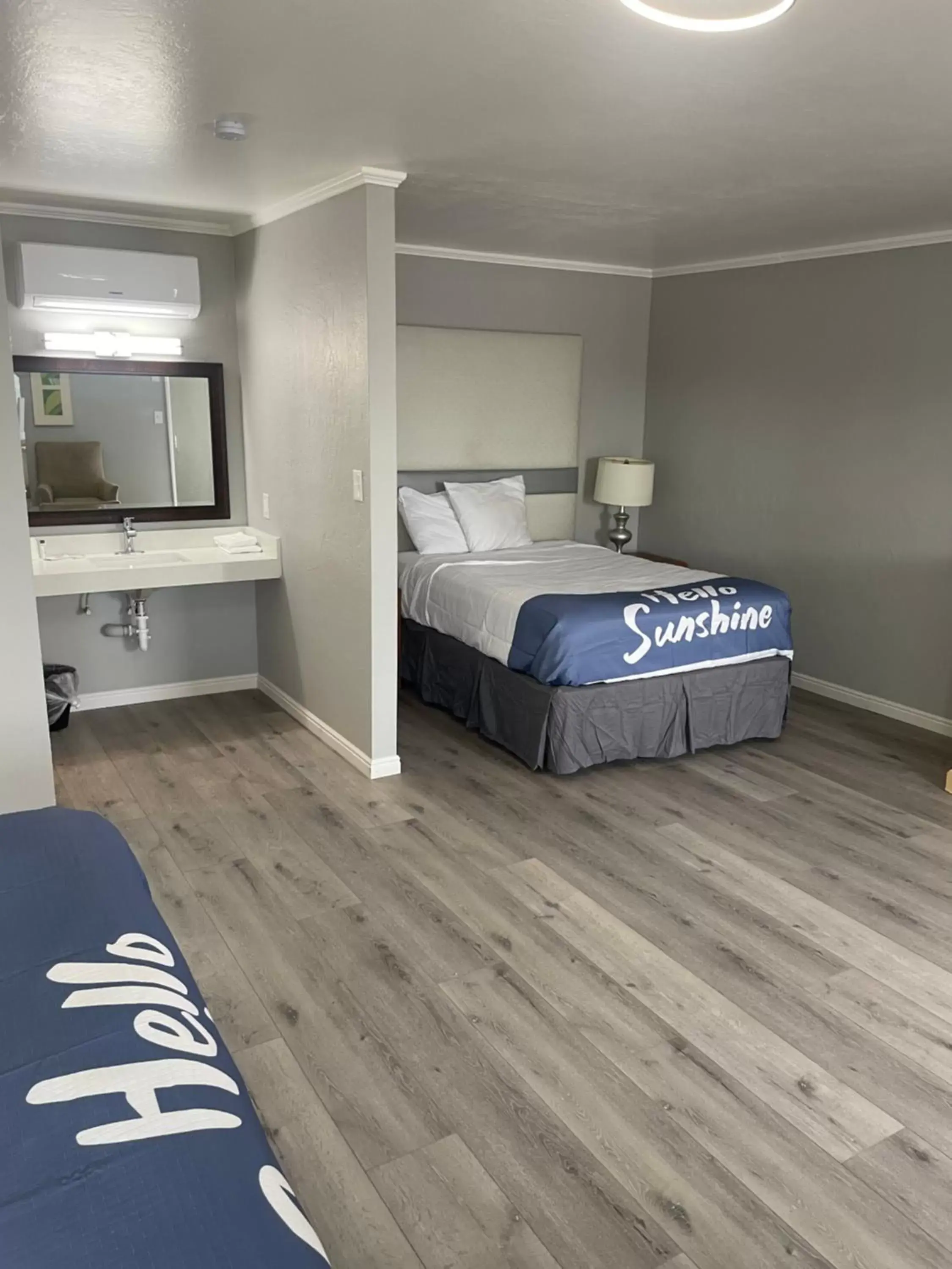 Family Double Room in Sunglow Motel Family Double Room in Sunglow Motel