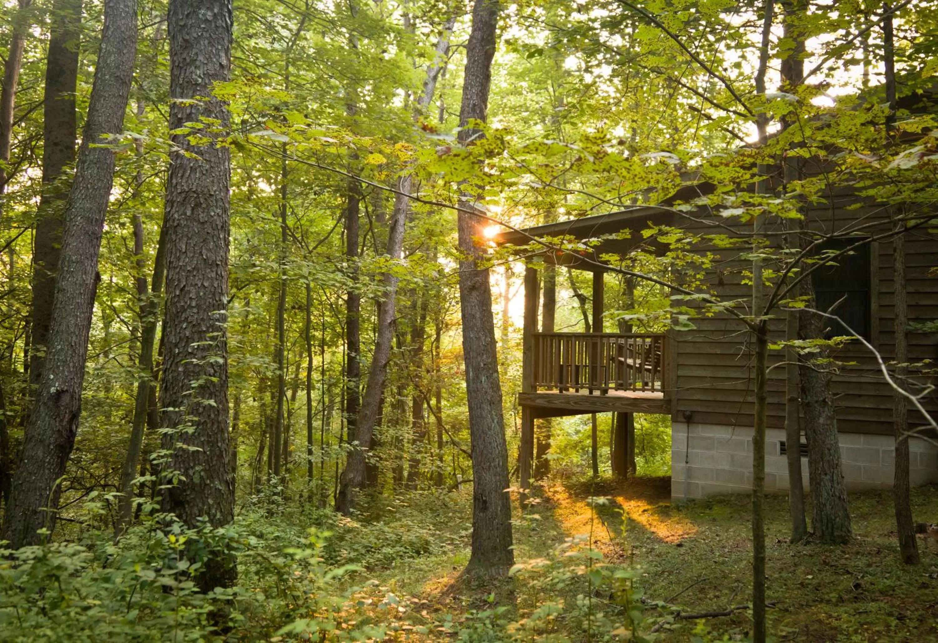 Facade/entrance in Inn & Spa at Cedar Falls