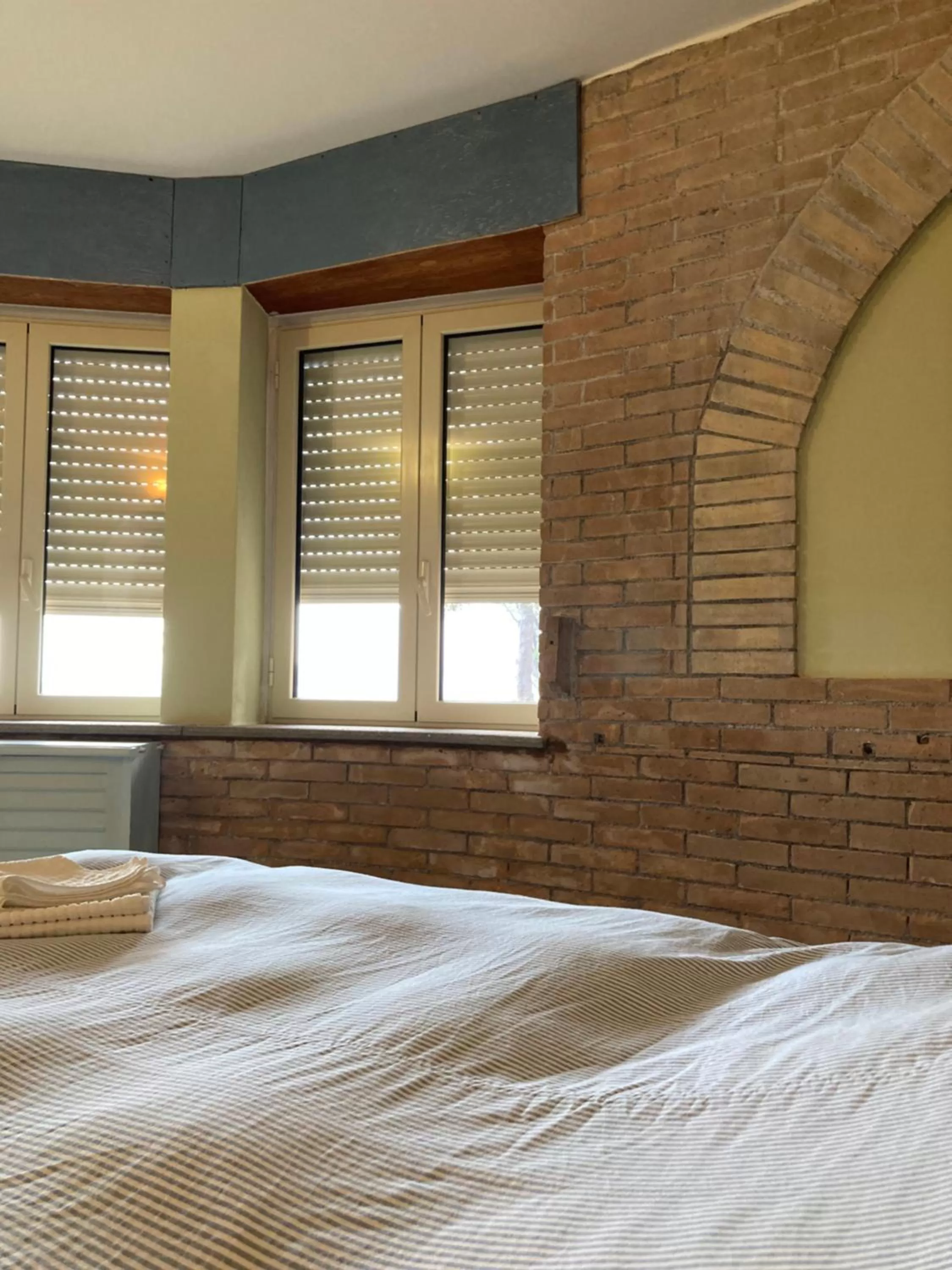 Bedroom, Bed in Aci Brezza di Mare