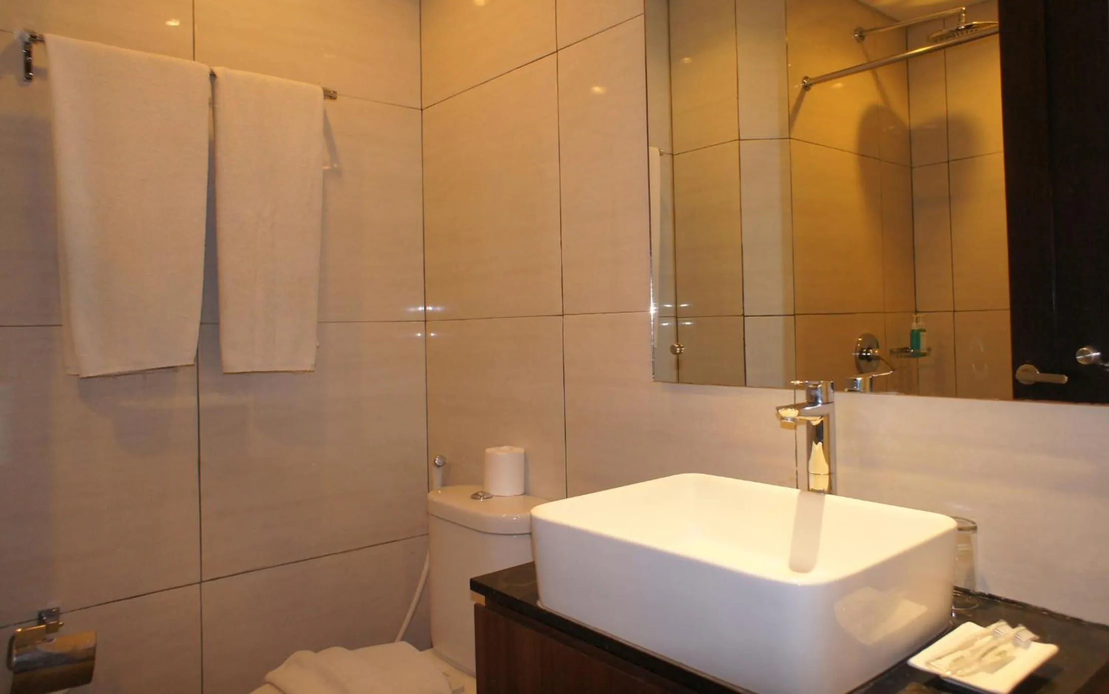 Grand Mirah Boutique Hotel