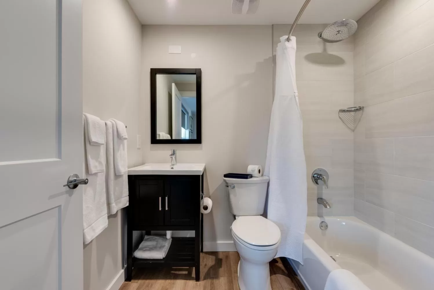 Escape Coastal Resort on Casey Key