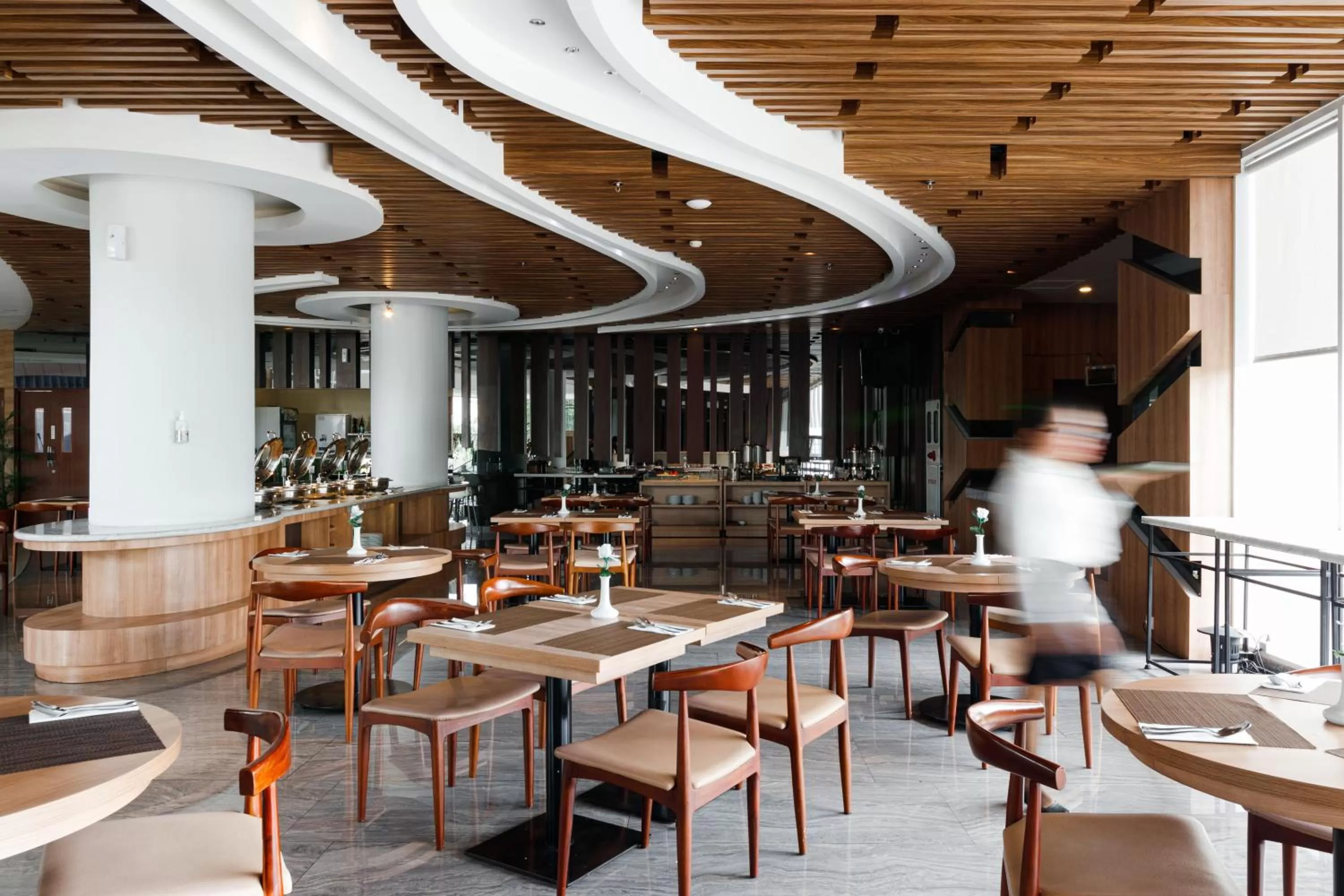 Restaurant/places to eat in Antero Hotel Jababeka Cikarang