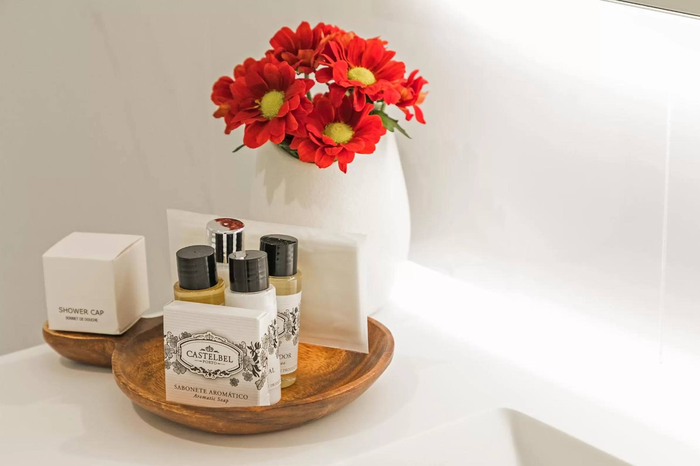 Bathroom in Porto River Infante