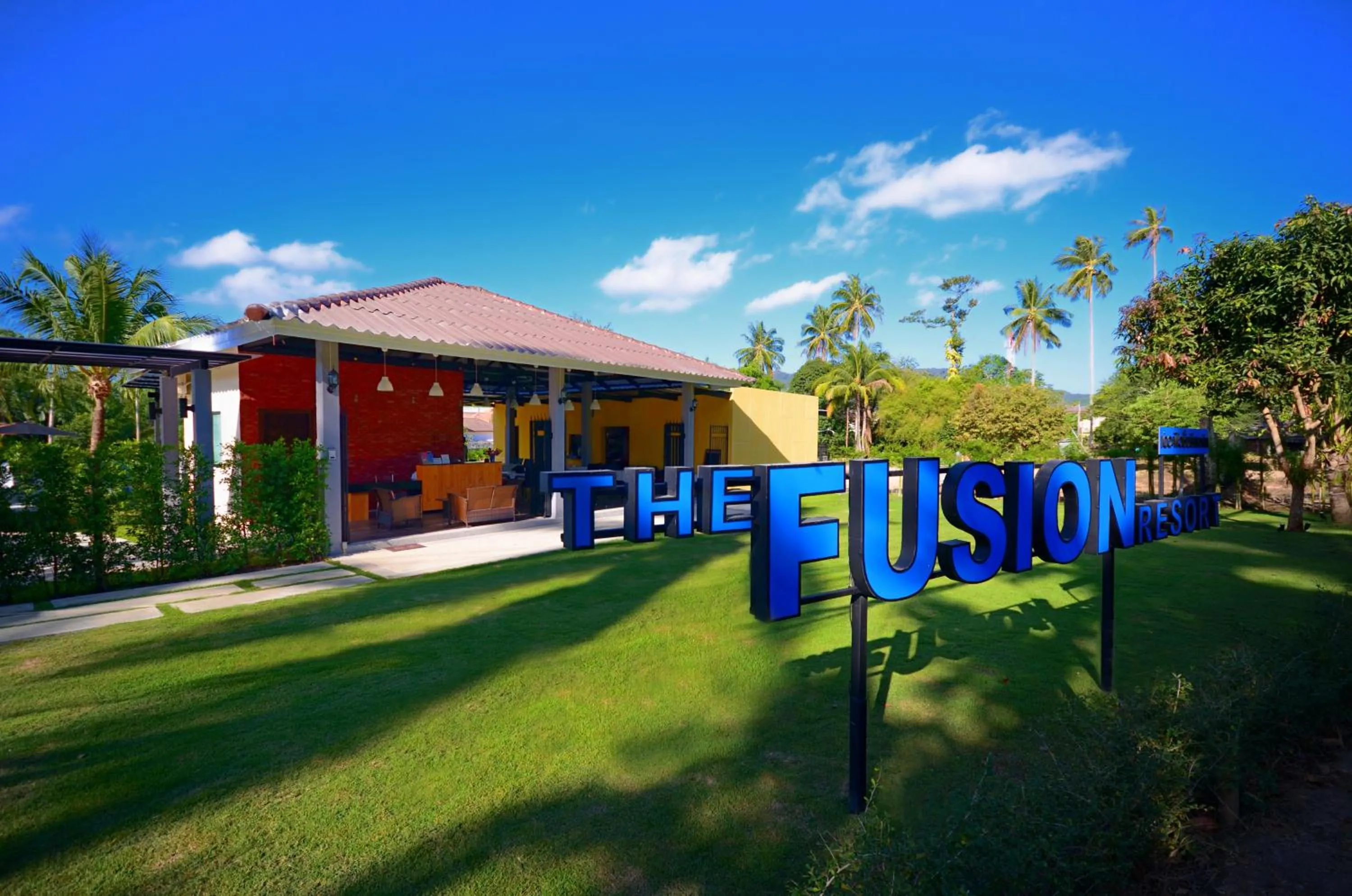 Facade/entrance in The Fusion Resort Hotel
