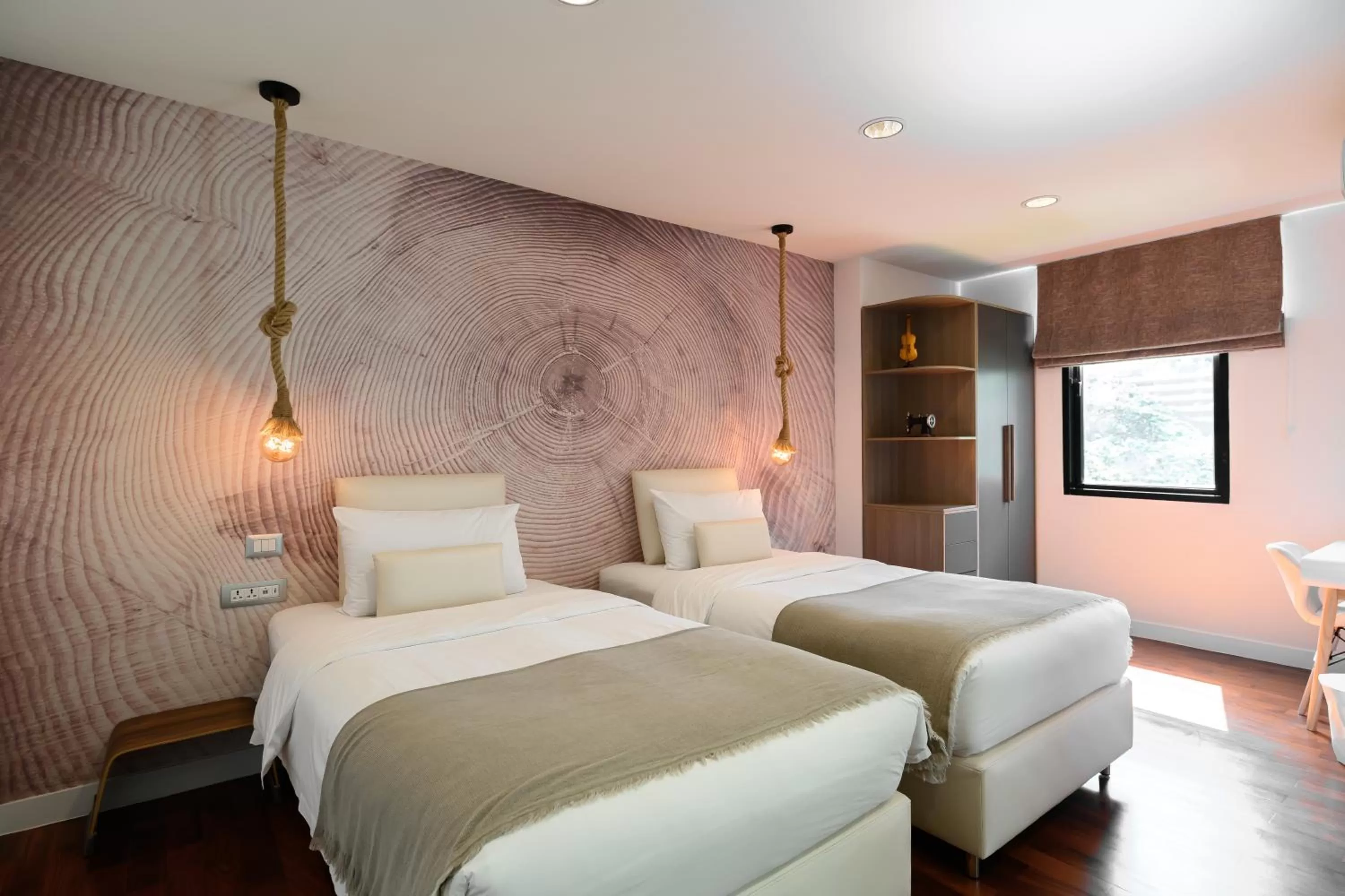 Bed in Benviar Tonson Residence