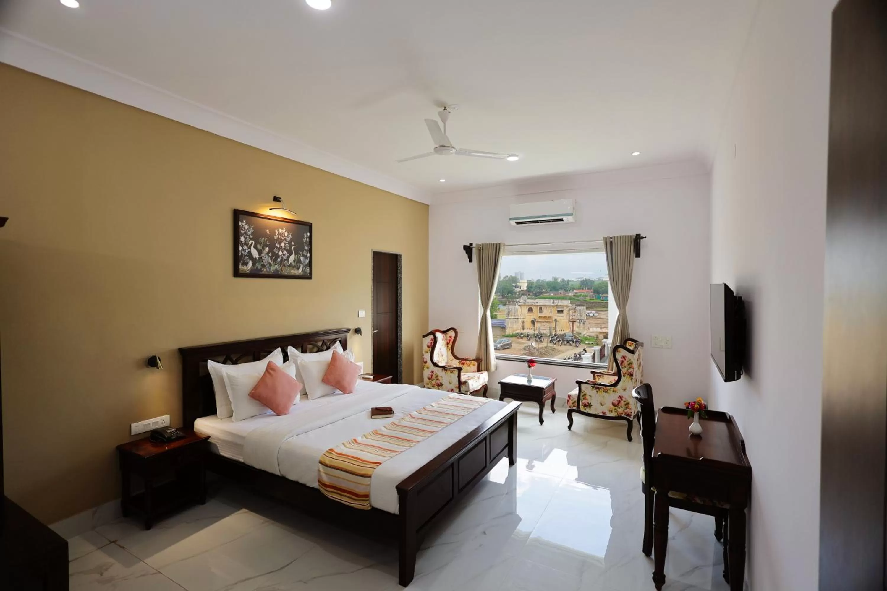 Bedroom in Revaas Lake View Boutique Stay