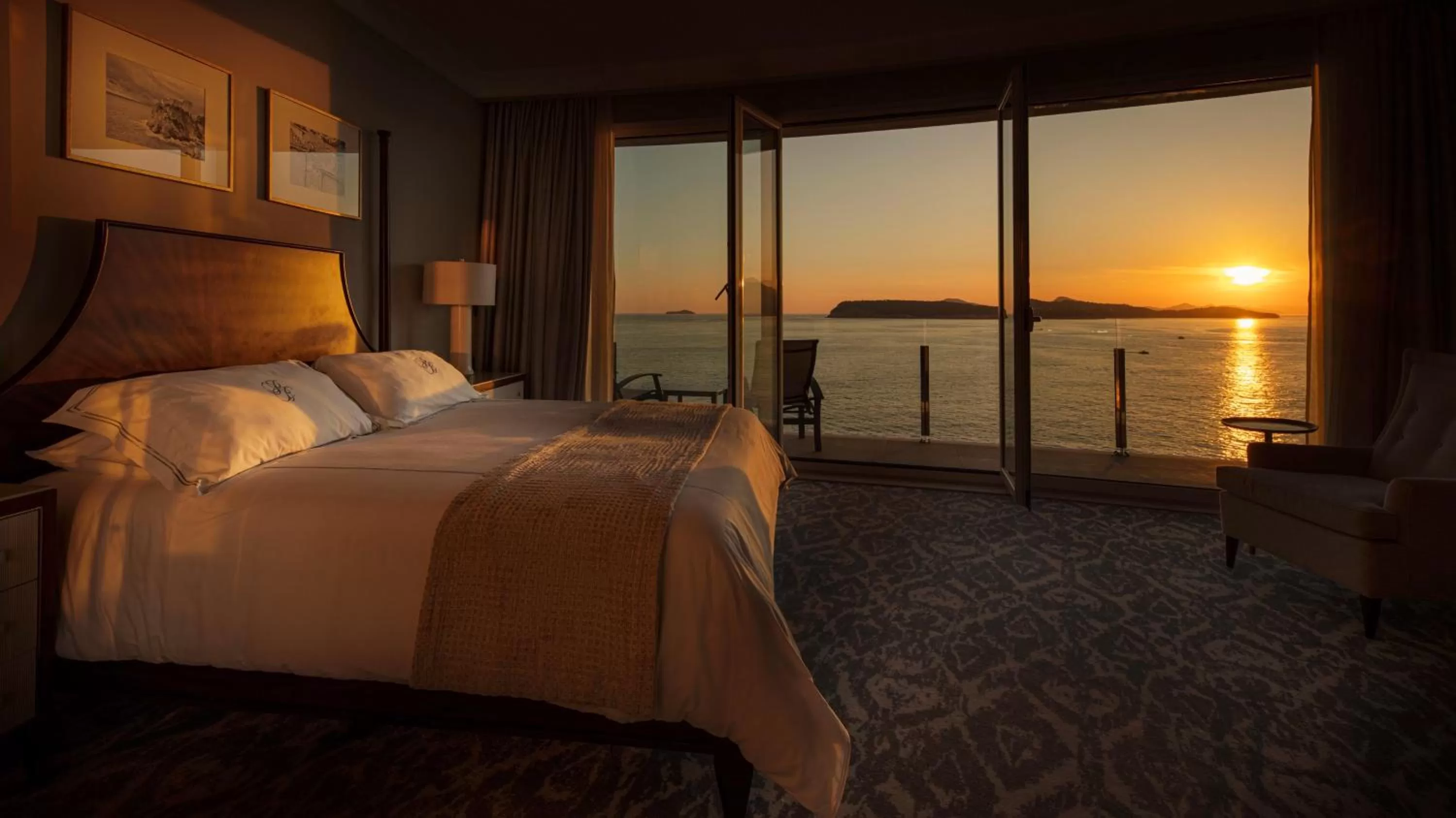 Summer, Bed in Royal Blue Hotel