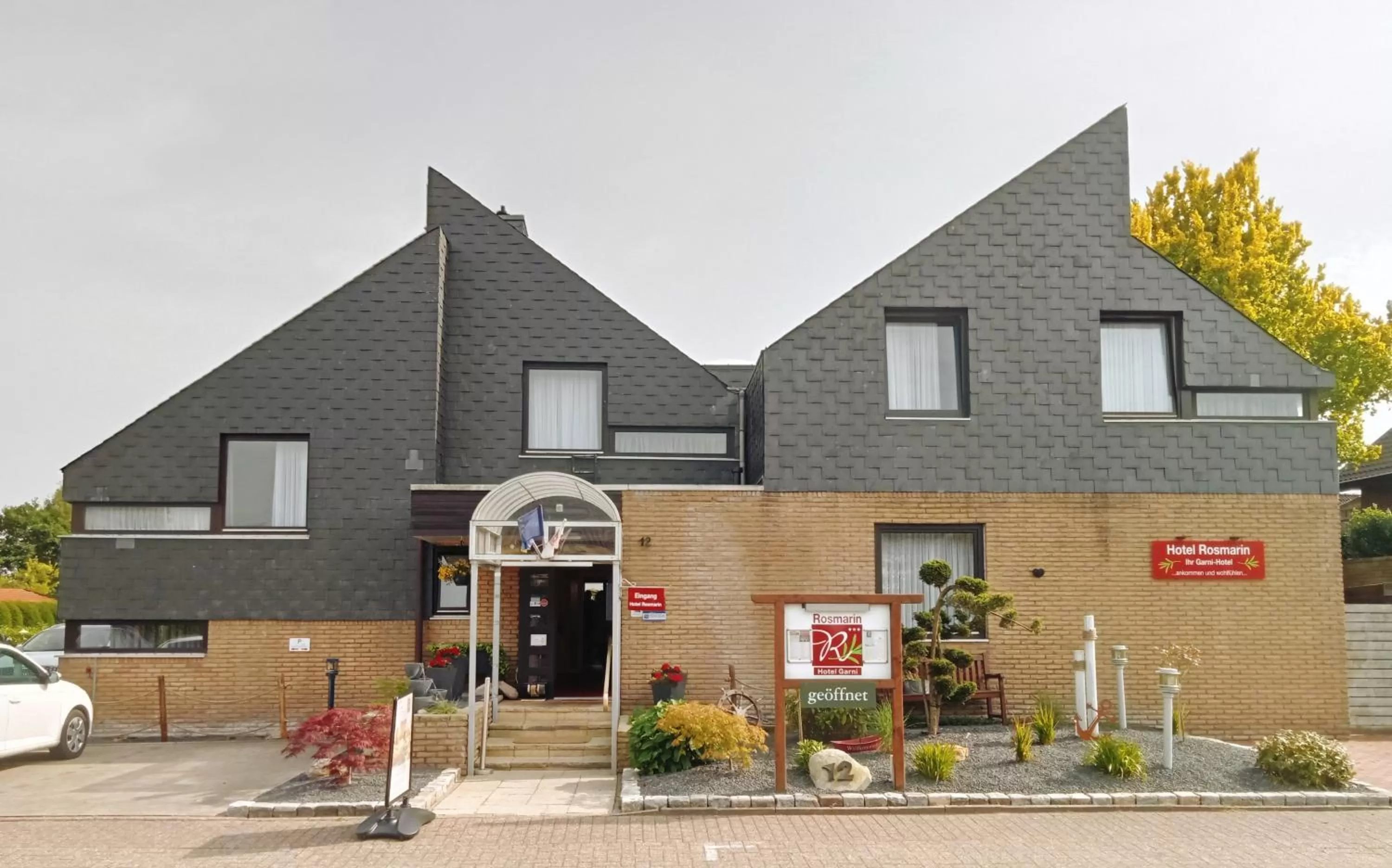 Property building in Hotel Rosmarin