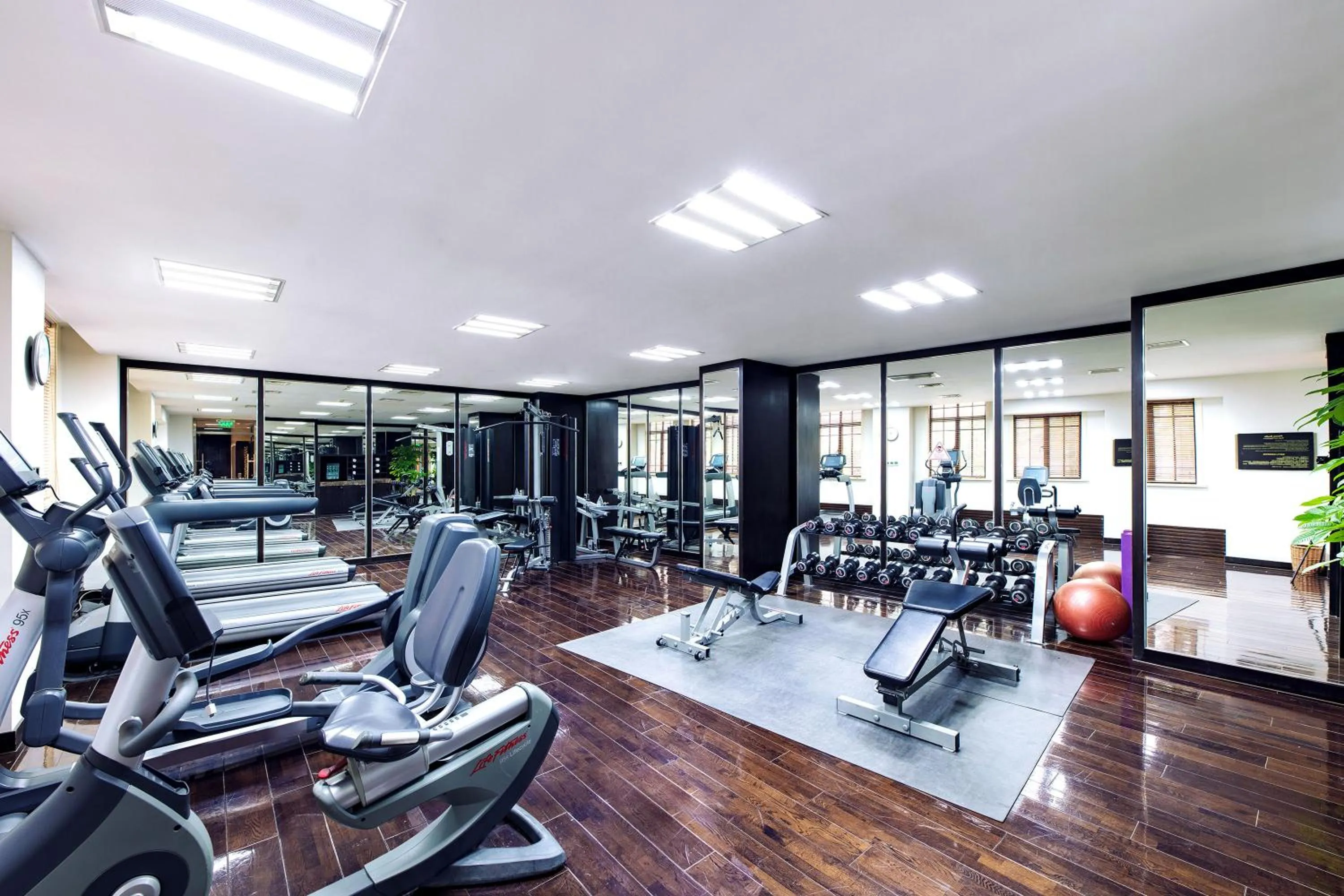 Fitness centre/facilities in The Yangtze Boutique Shanghai