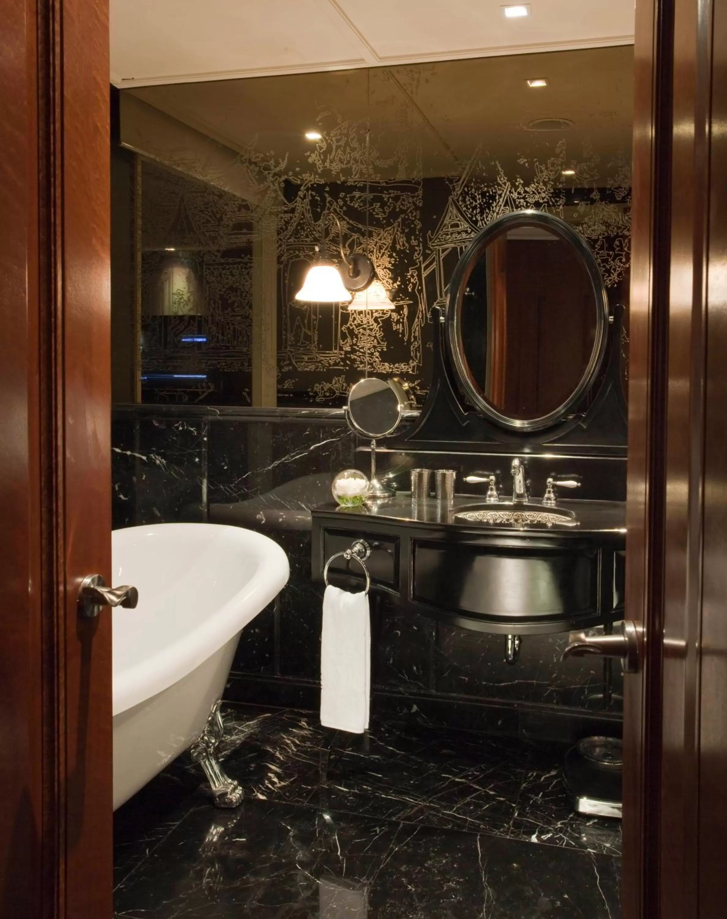 Bathroom in Hotel Muse Bangkok Langsuan - MGallery