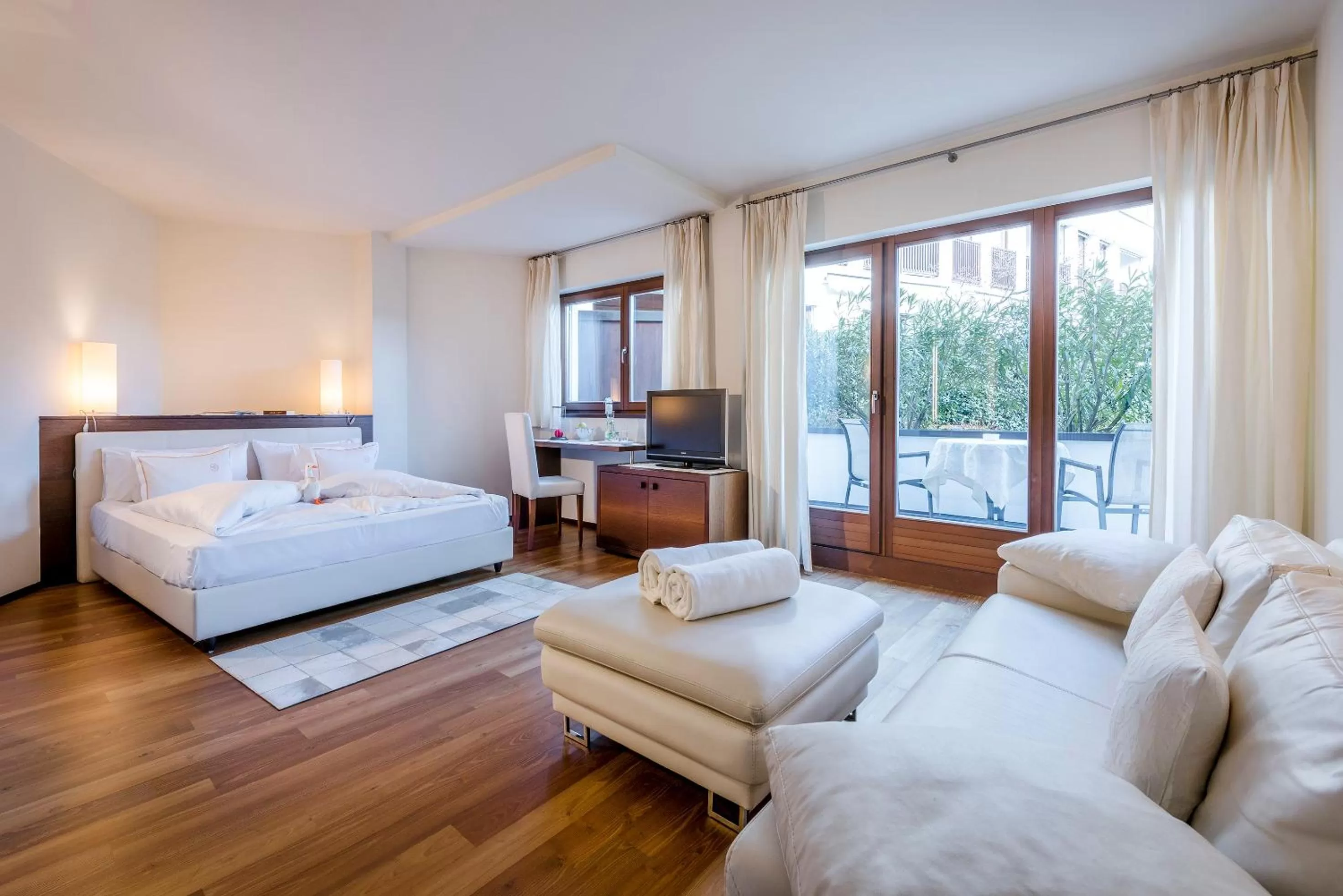 Photo of the whole room, Bed in Hotel Ansitz Plantiz