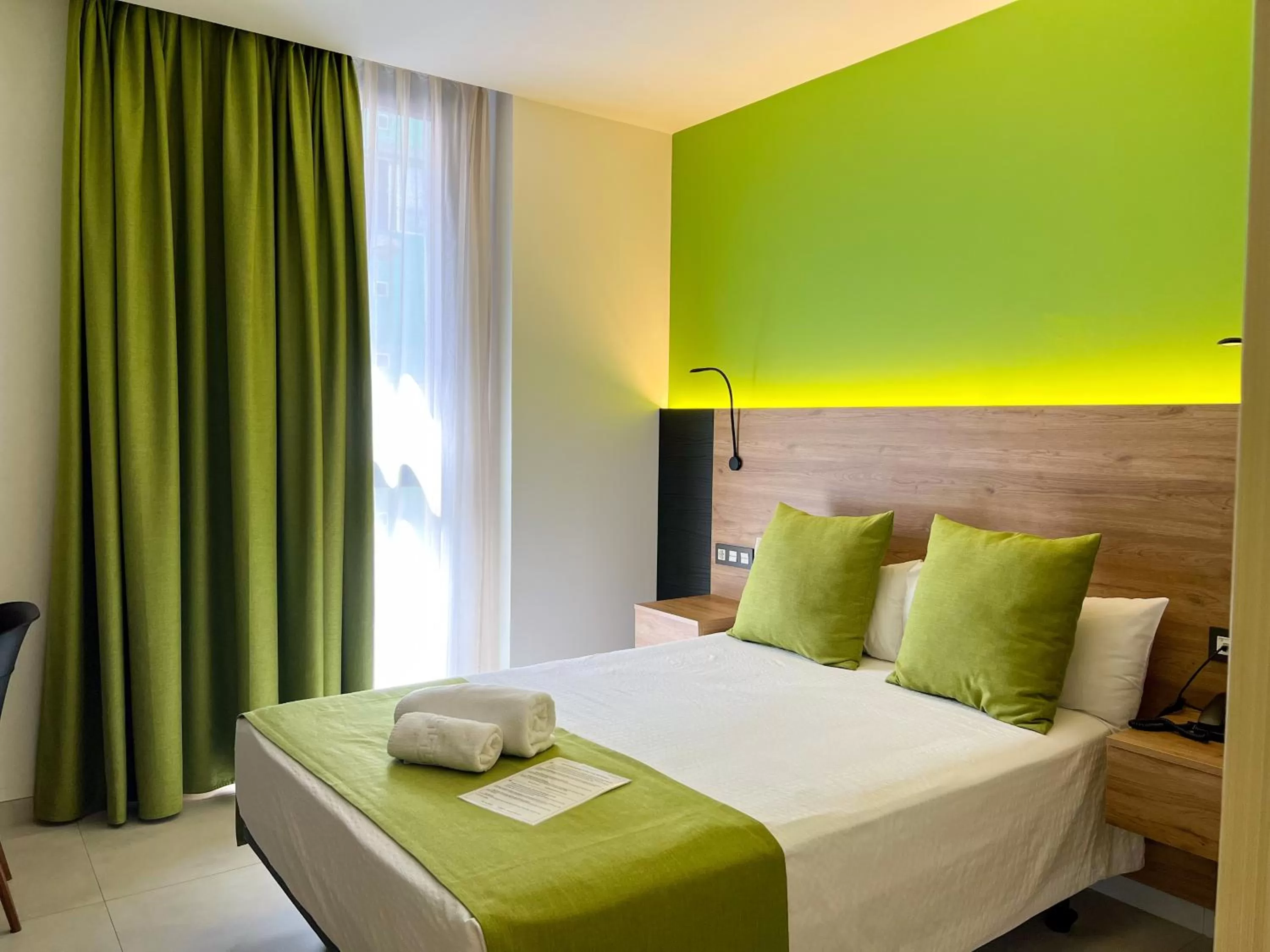 Bed in Hotel MG Poniente