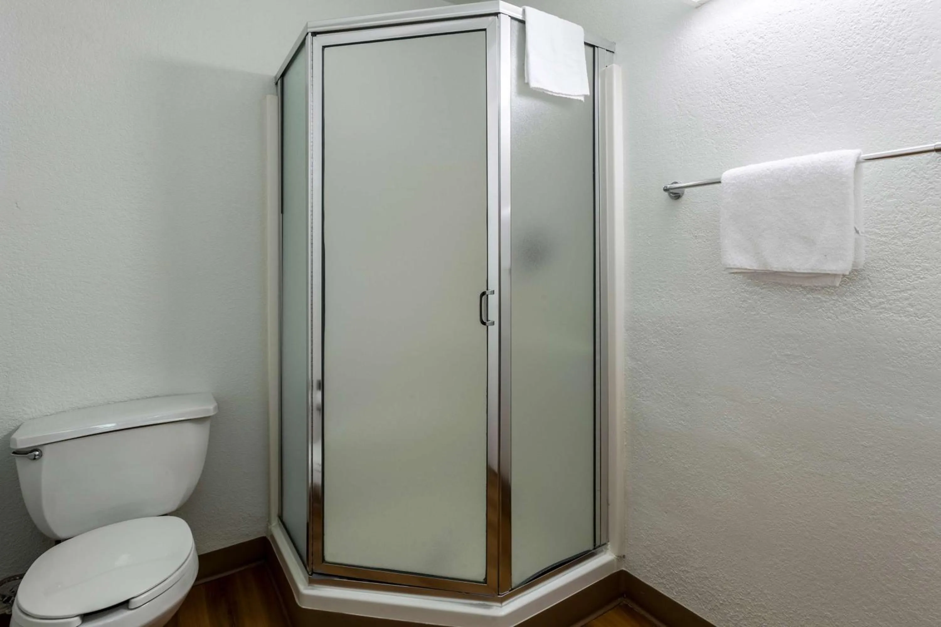 Shower in Motel 6 Sacramento, Ca - Downtown