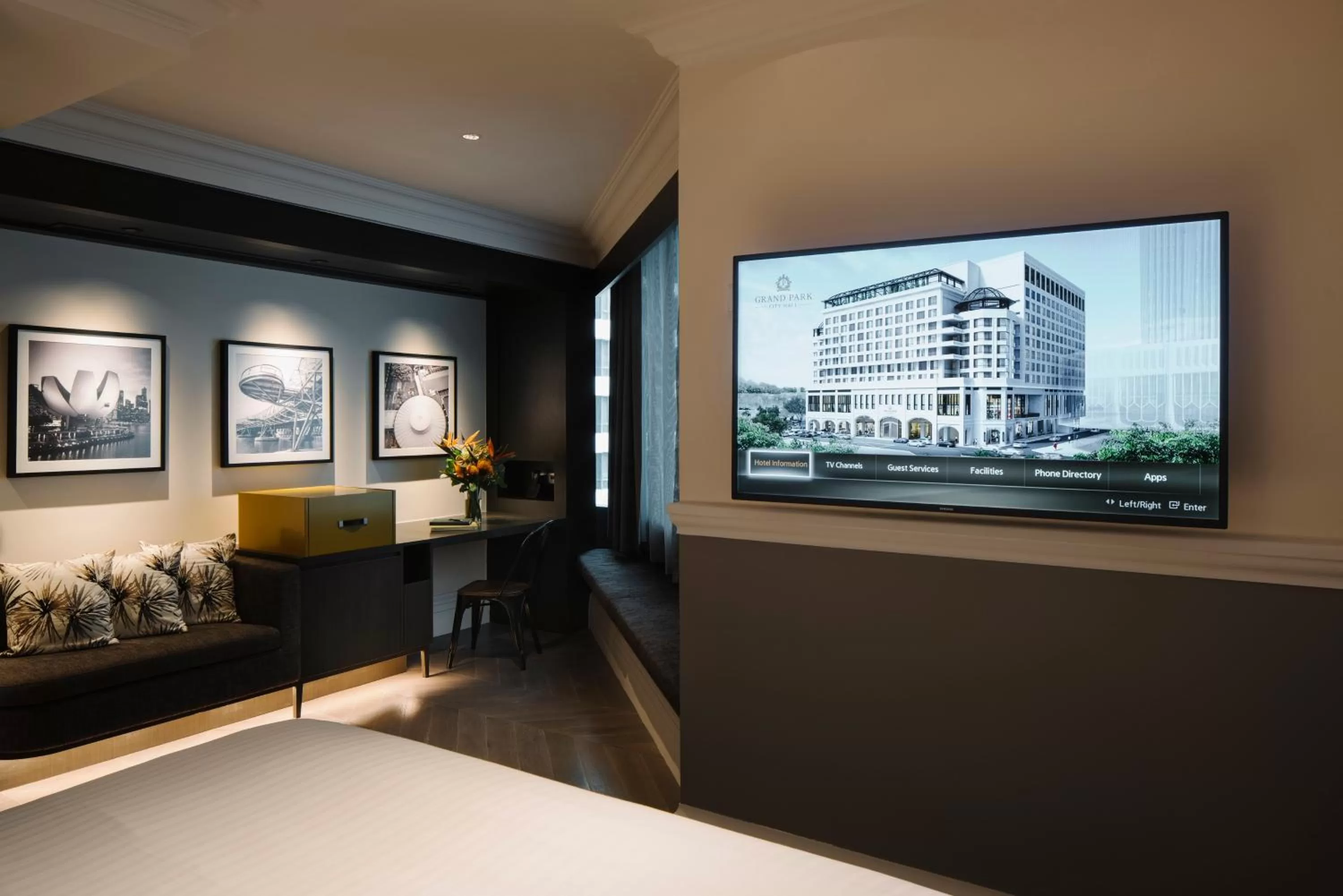 Street view, Bed in Grand Park City Hall