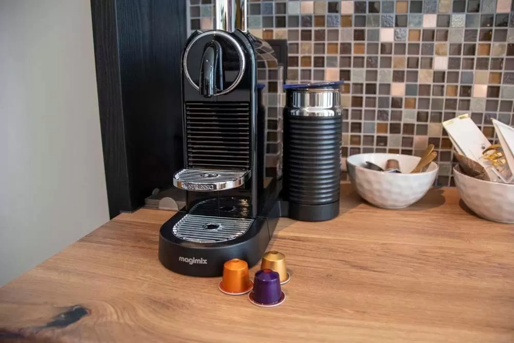Coffee/tea facilities in B and B Suite No.3