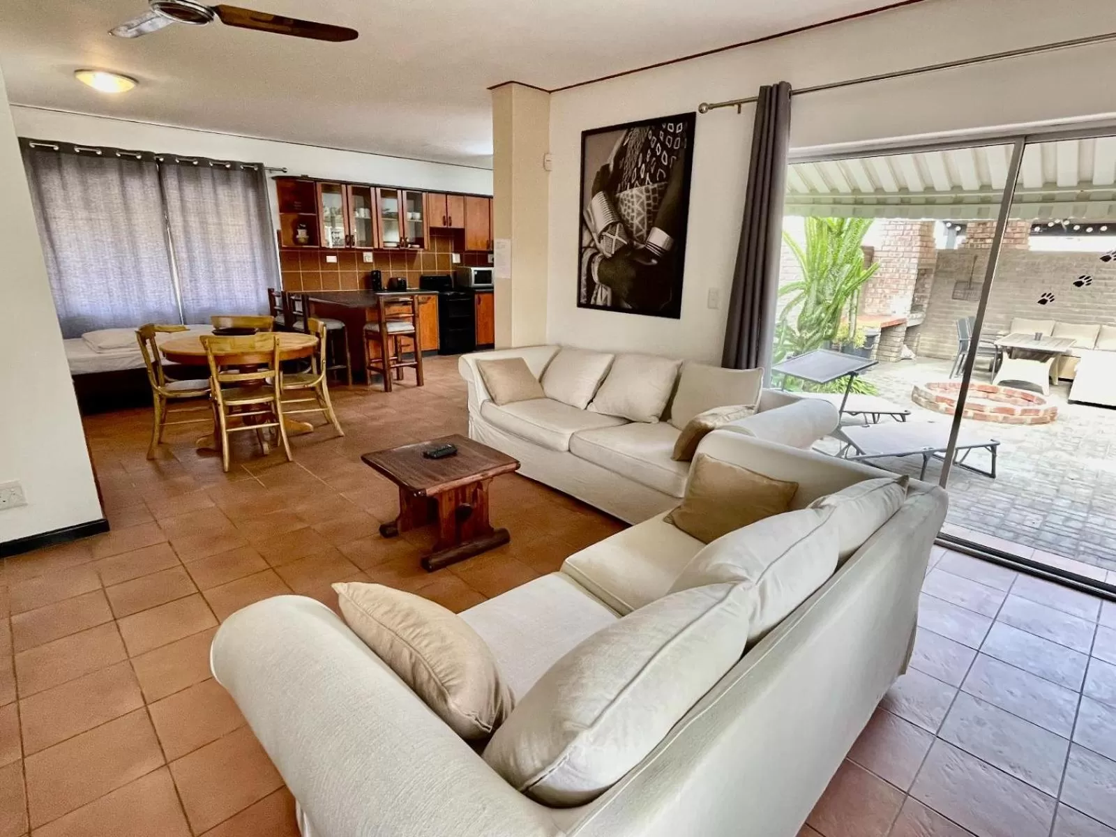 Executive Triple Room in Bushbabies-Inn Self-Catering Accommodation