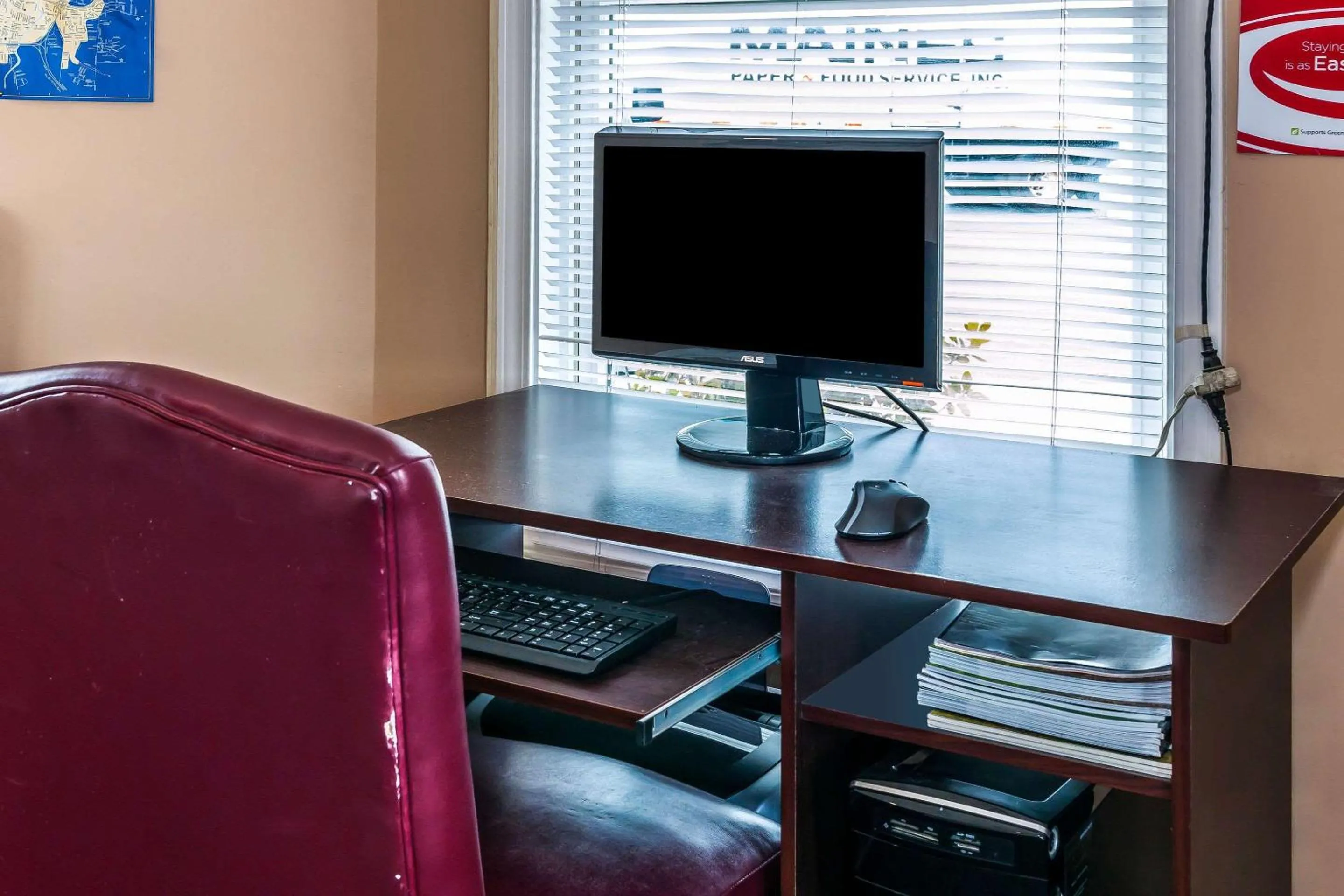 On site in Econo Lodge Vincennes