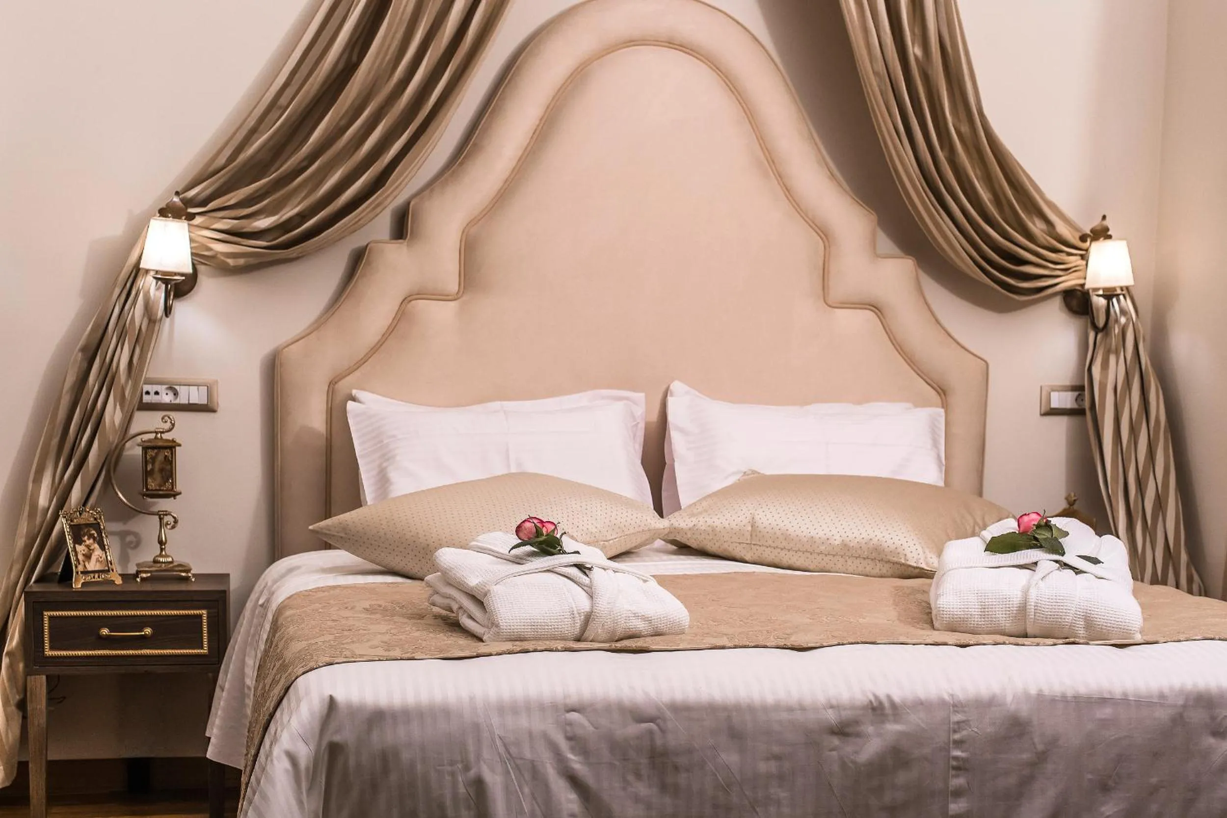 Decorative detail, Bed in Sperveri Boutique Hotel